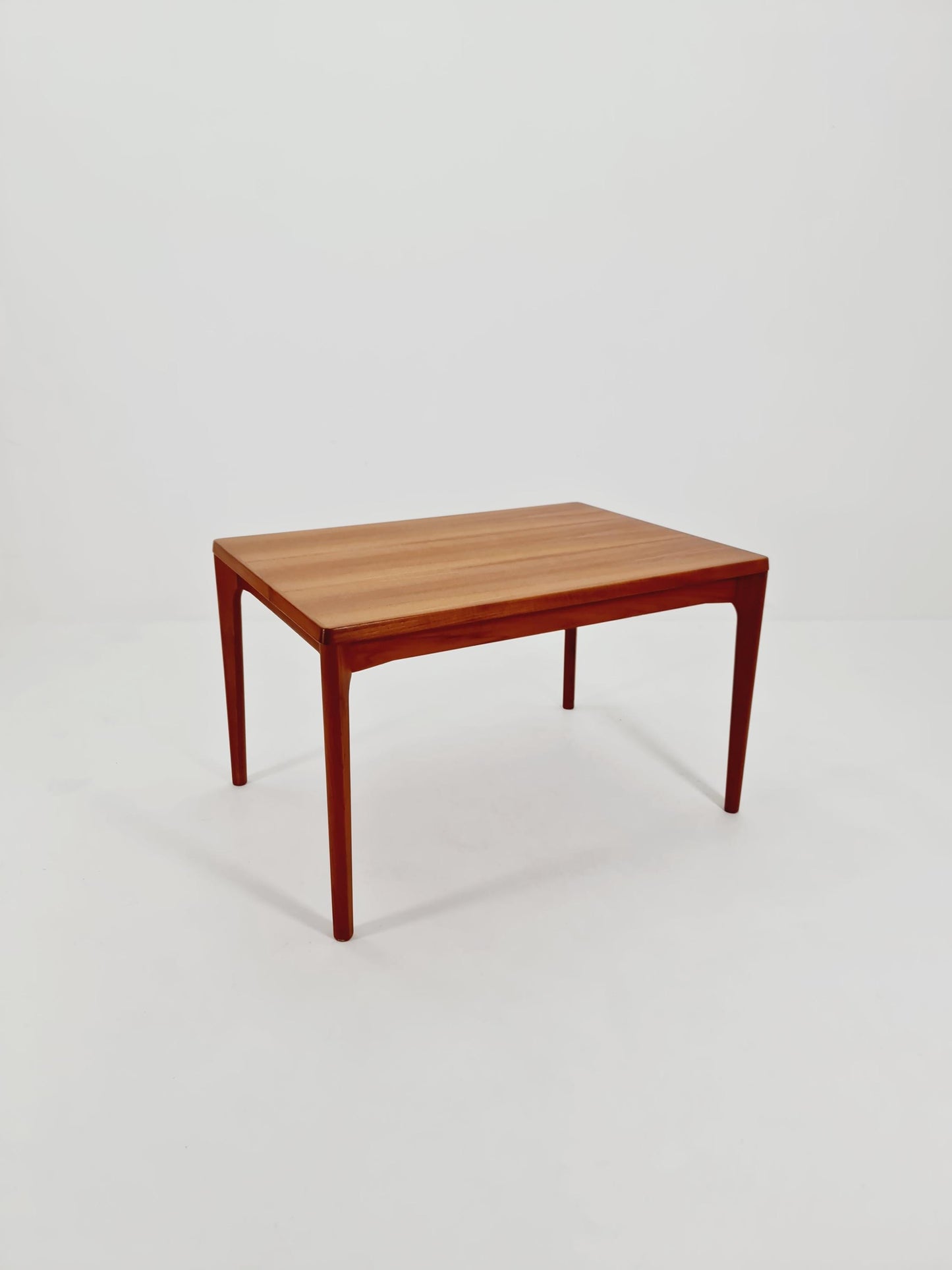 Danish Henning Kjaernulf rectangular teak table with two extension leaves, Denmark 1960s