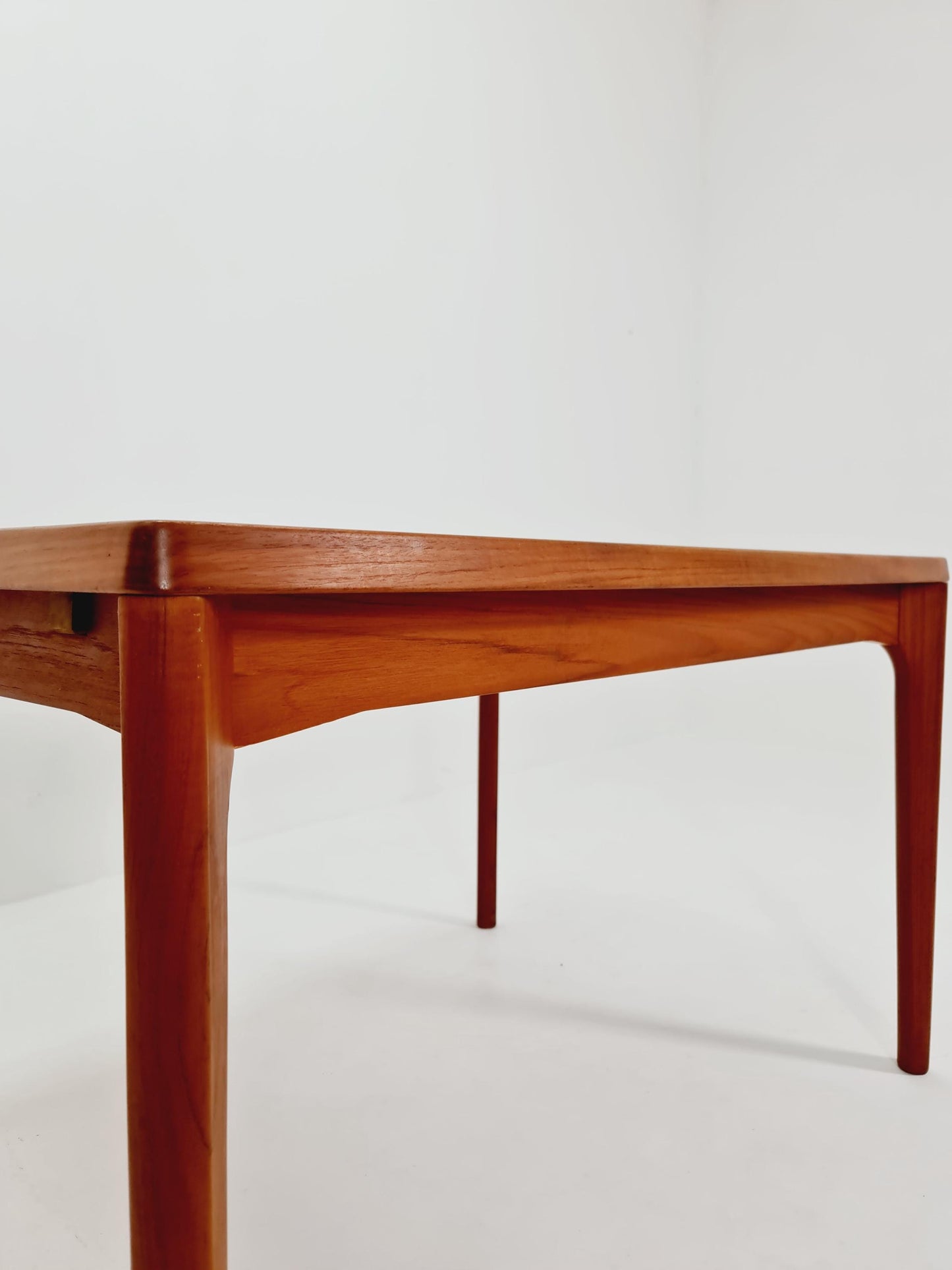 Danish Henning Kjaernulf rectangular teak table with two extension leaves, Denmark 1960s