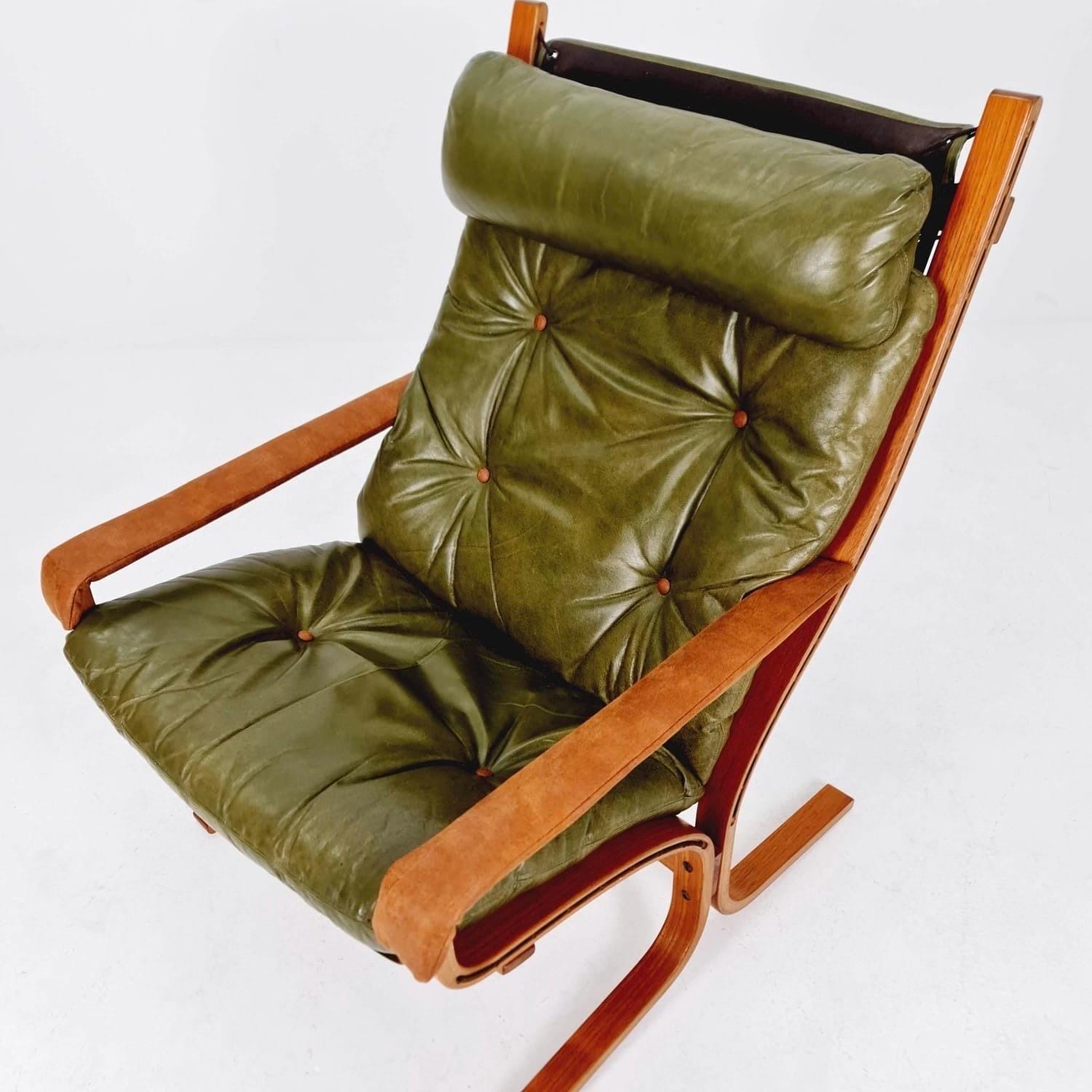 Mid century Ingmar Relling Danish Modern Siesta olive green leather Chair with High Back and Armrests from Westnofa Norway 1960s