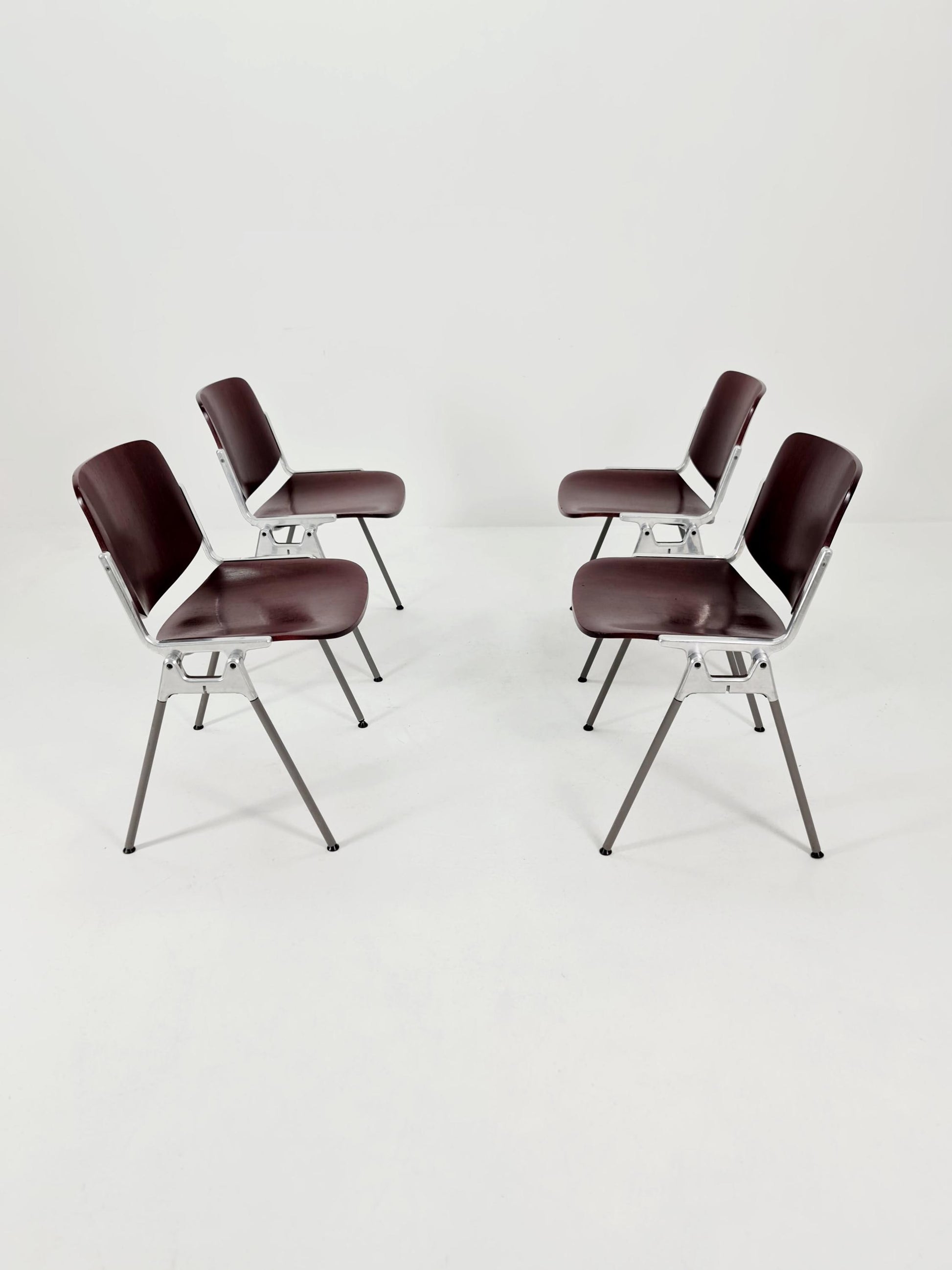 Set of 4 Italian Mid-Century Modern DSC Chairs by Giancarlo Piretti for Castelli / Anonima Castelli, 1970s