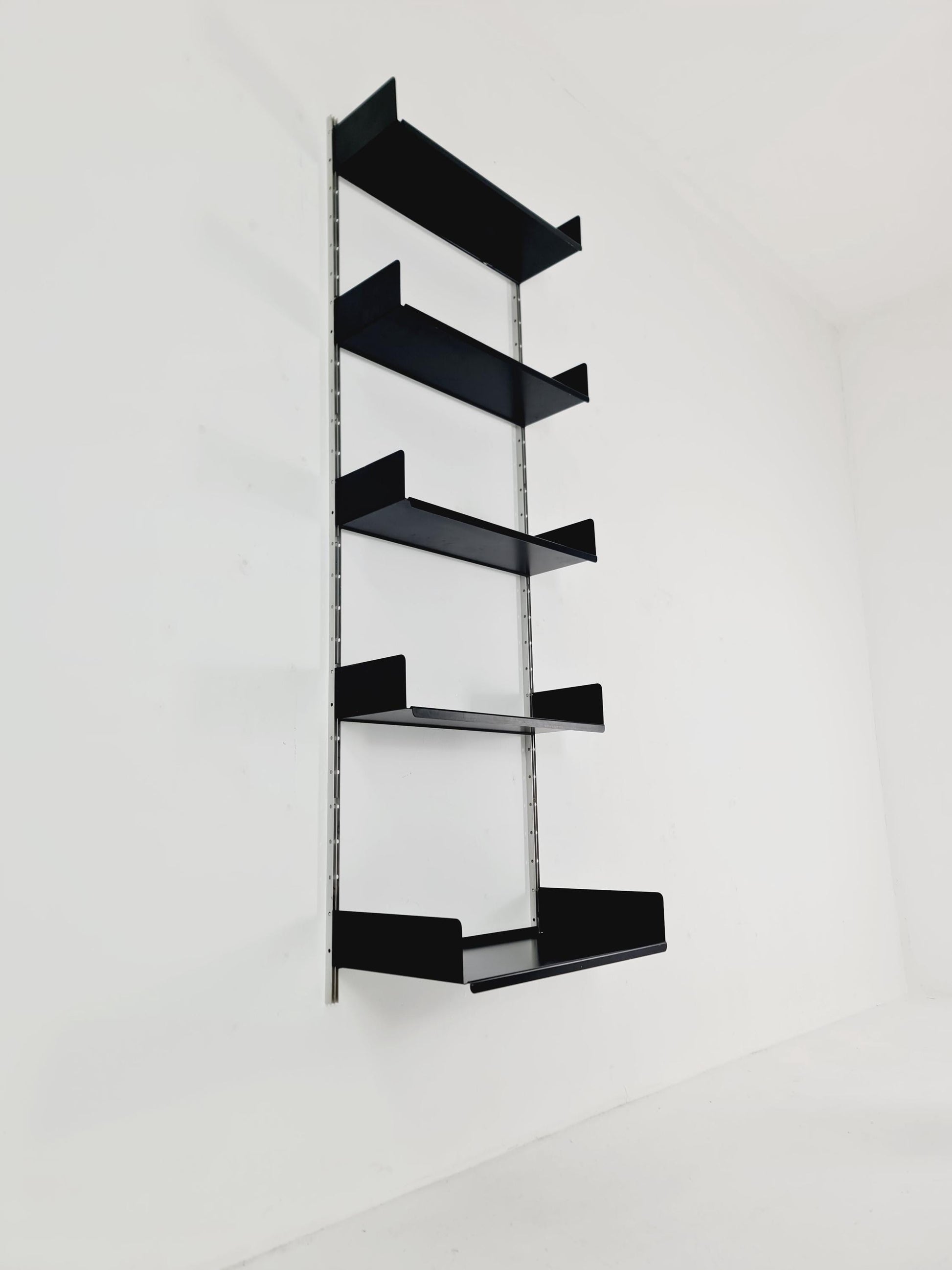 Rare Vintage shelving Unit "606", Dieter Rams for Vitsœ, 1950s