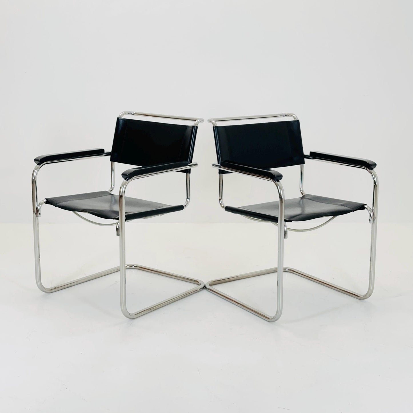 Set of 2 Bauhaus black leather iconic armchairs by mart Stam for Thonet 1980s