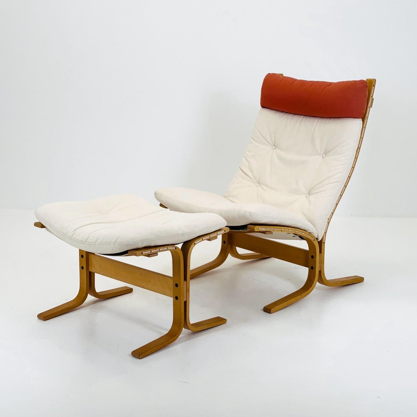 set of 2 Mid century rare cotton armchair “Siesta” and ottoman by Ingmar Relling, Westnofa Furniture, Norway. 1990s
