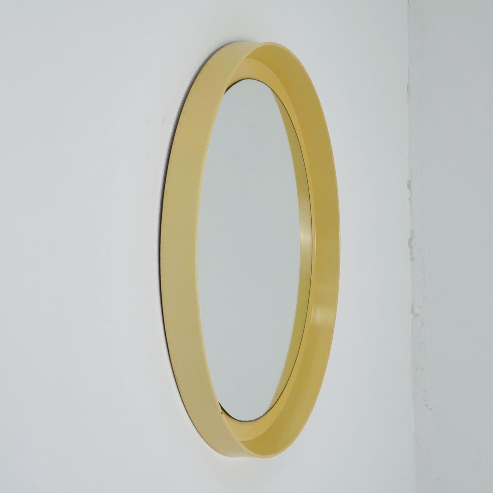 Space Age \Mid-Century beige Round Mirror, 1970s Germany