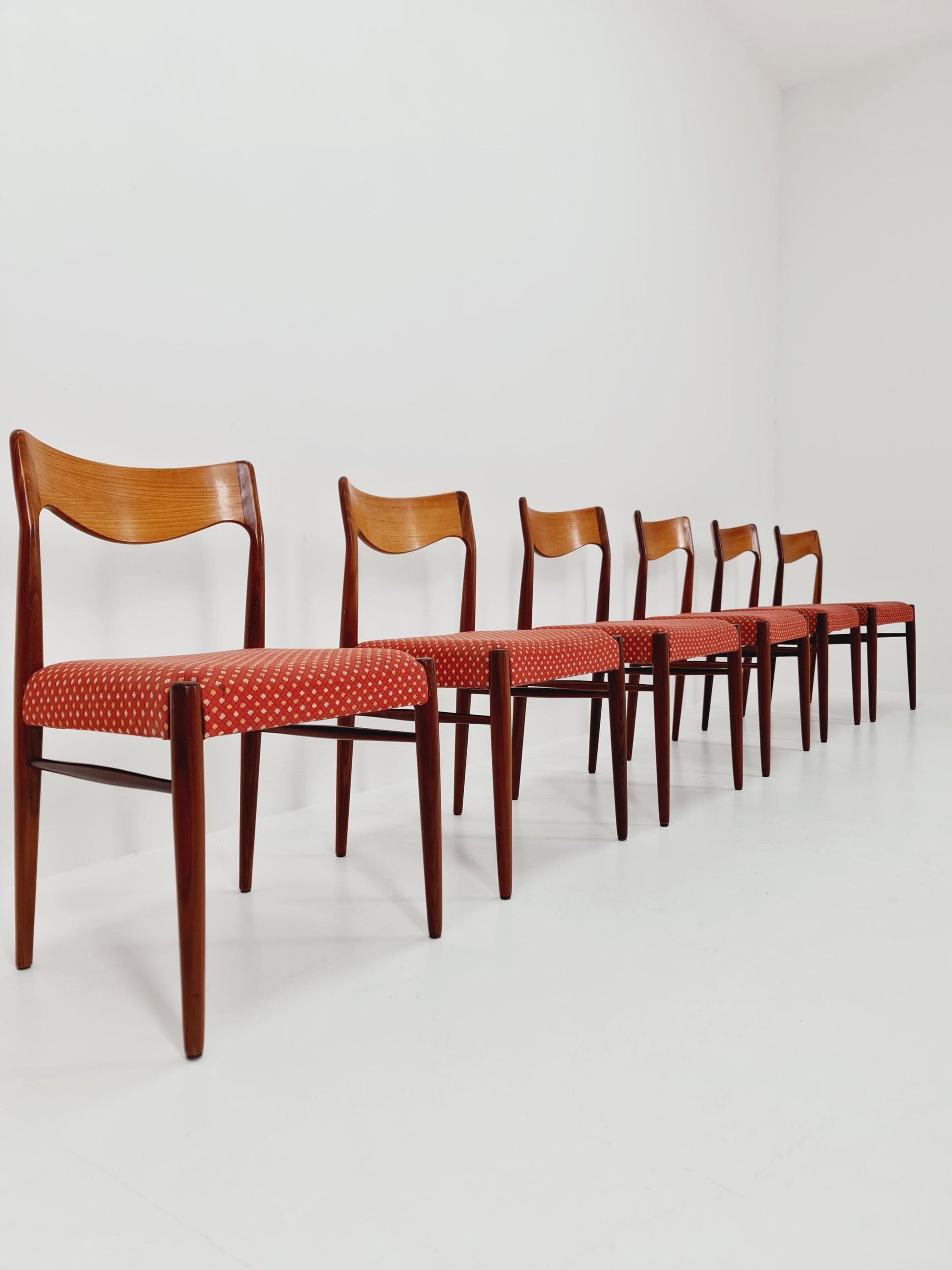 Mid Century Danish teak dining chairs by Niels O.Moller, 1960s, set of 6