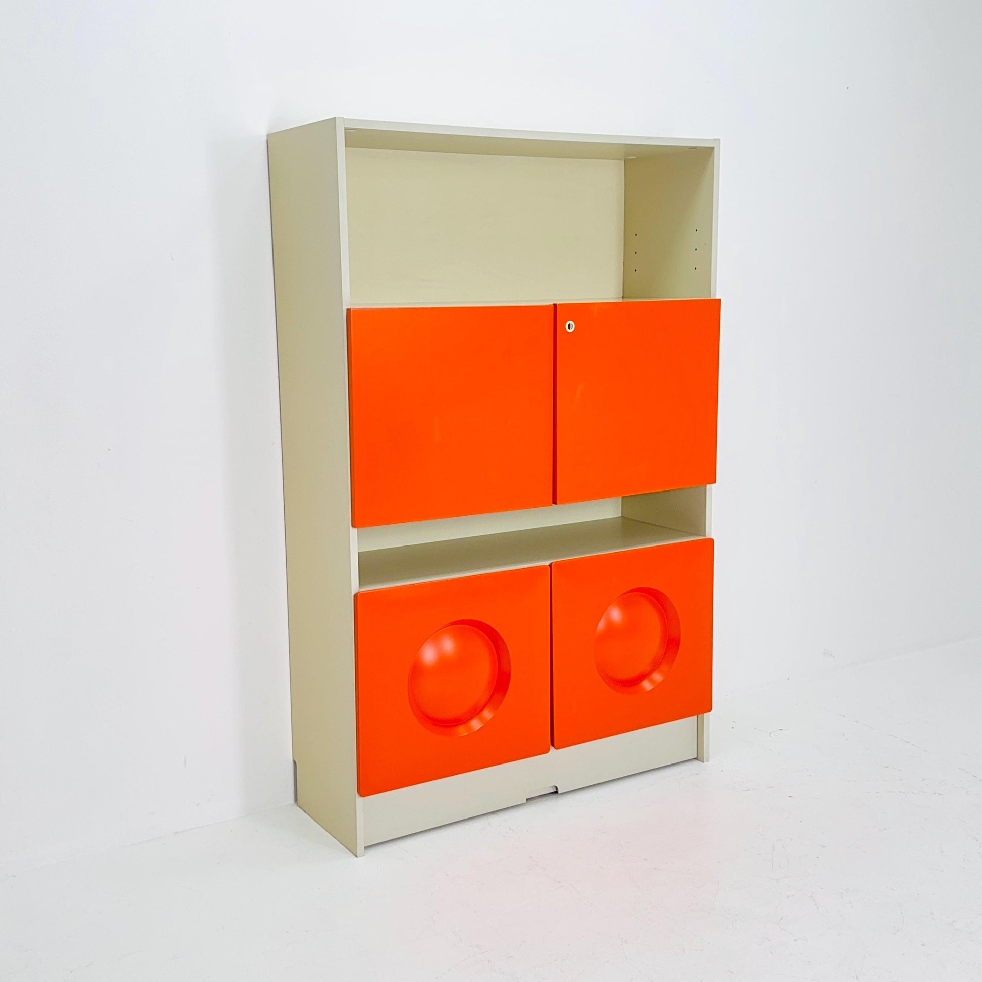 Space age Vintage Gwinner Deutschland Cabinet 1970s