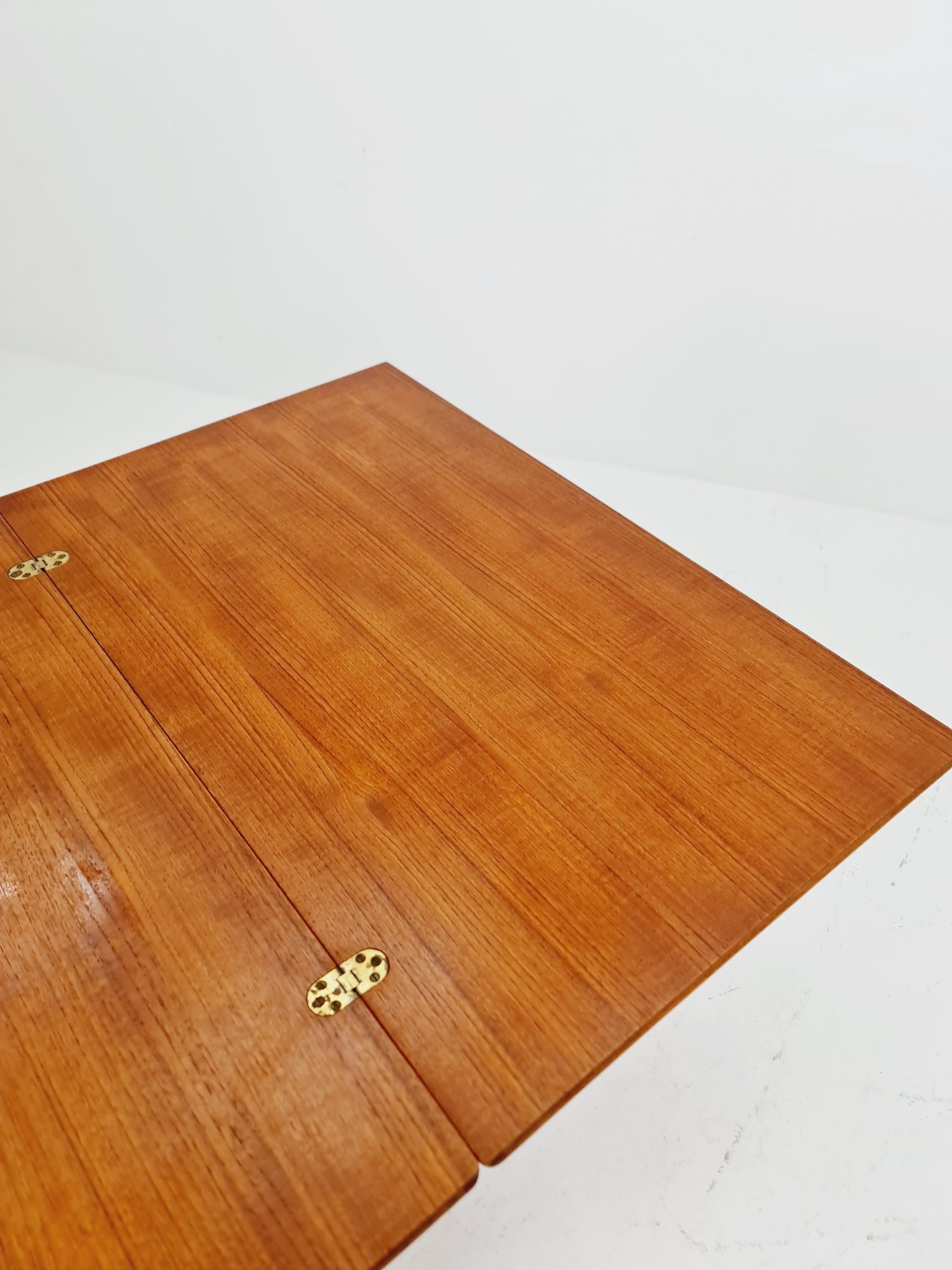 Dining German teak vintage extendable table, by Kitifa Möbel 1950s