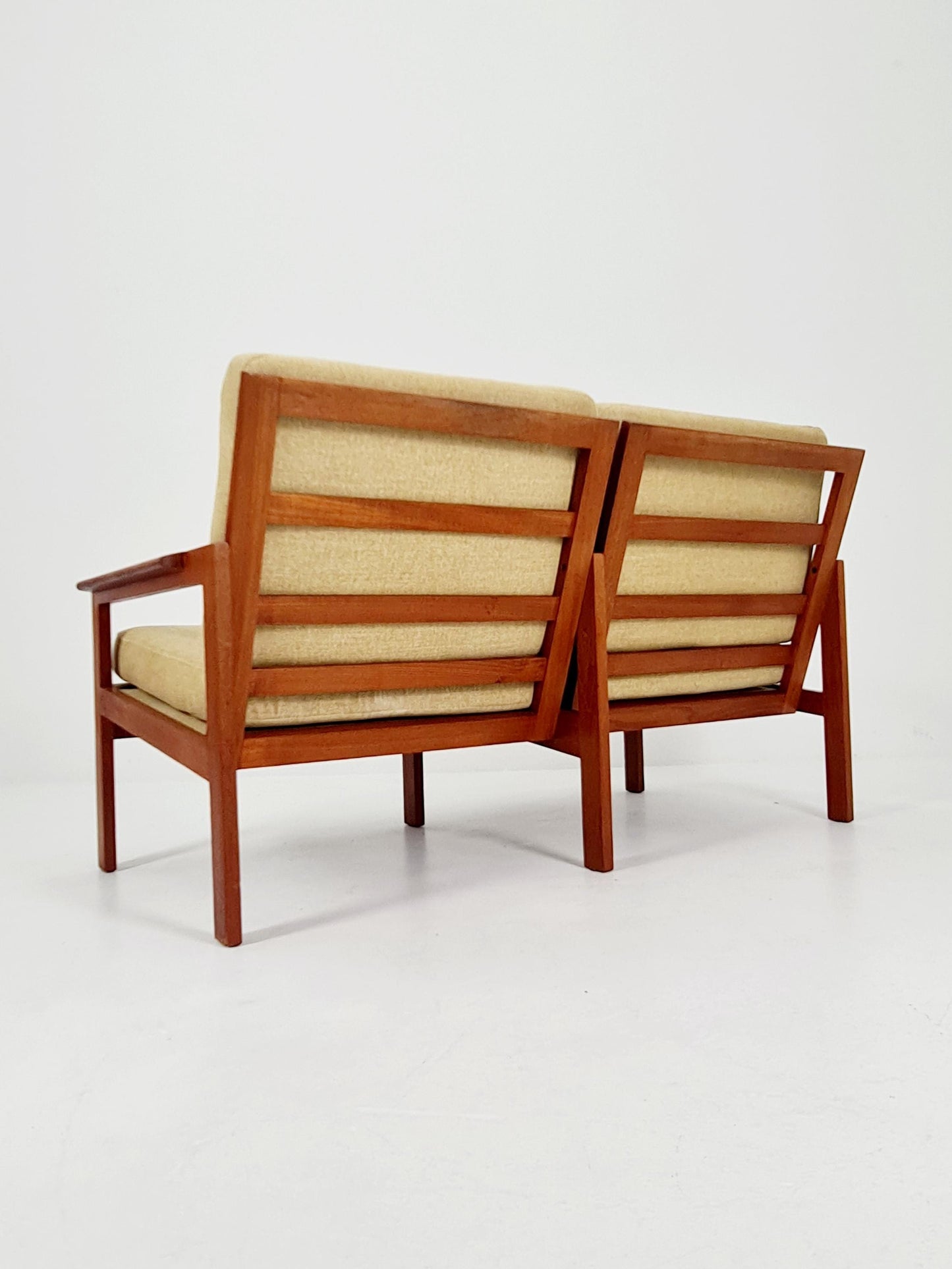 Mid century teak 2-Seater Sofa by IIIum Wikkelso for N.Eilersen , 1960s