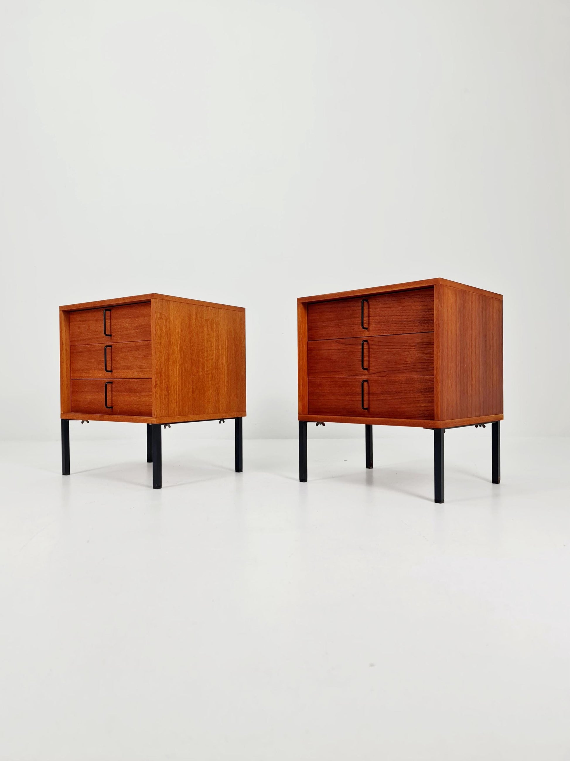 Midcentury German teak chest of drawers by Günther Renkel for Rego Möbel 1960s