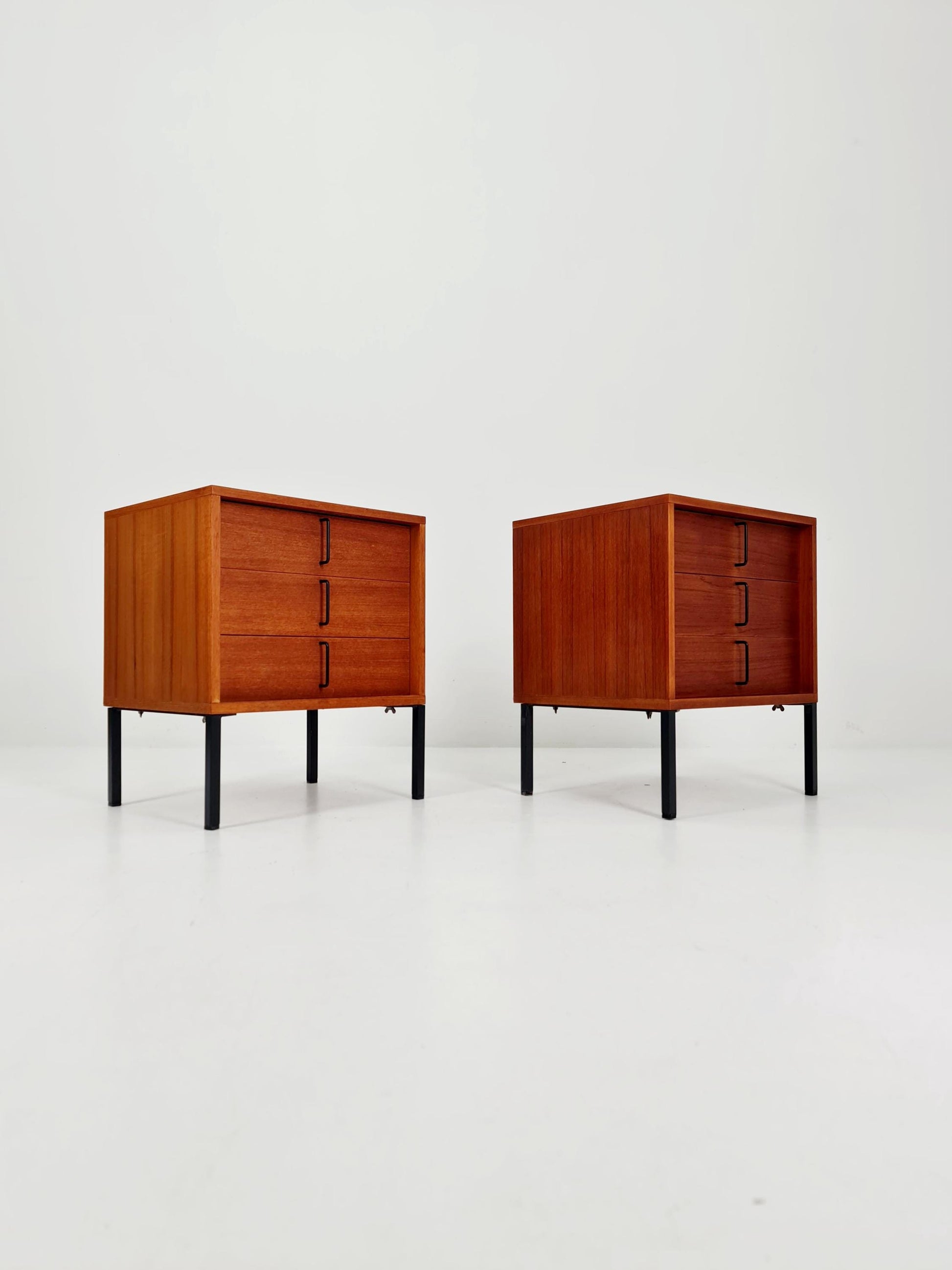 Midcentury German teak chest of drawers by Günther Renkel for Rego Möbel 1960s