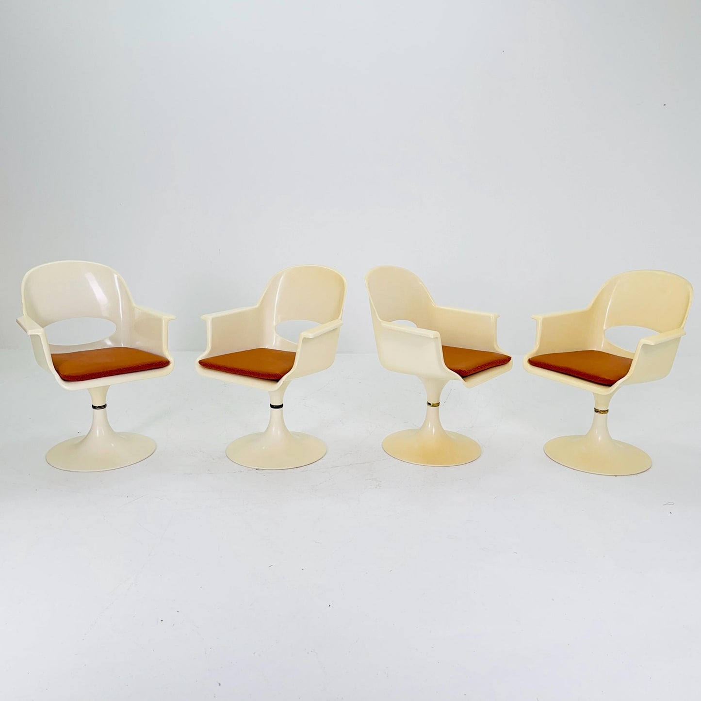 set of 4 Space-age Tulip dining revolving armchairs by Kurz, Germany 1970s