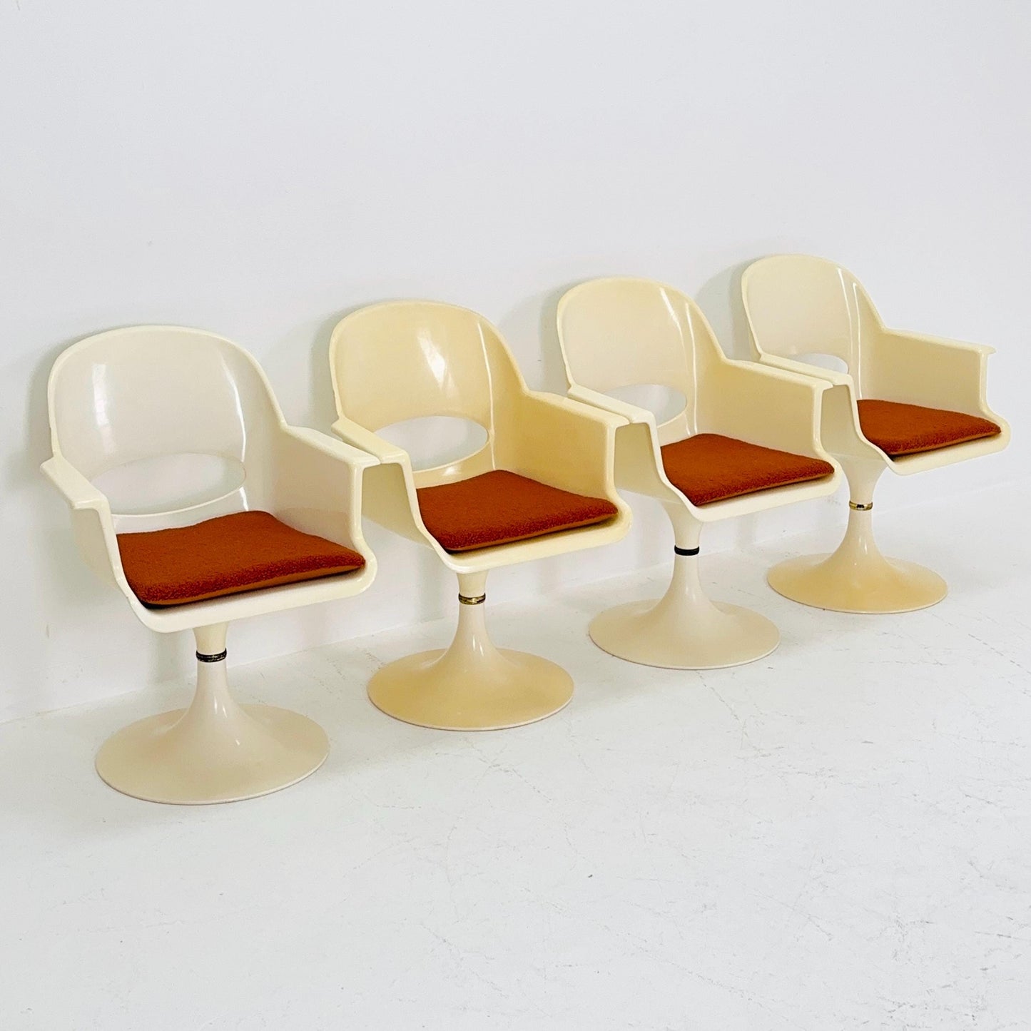 set of 4 Space-age Tulip dining revolving armchairs by Kurz, Germany 1970s
