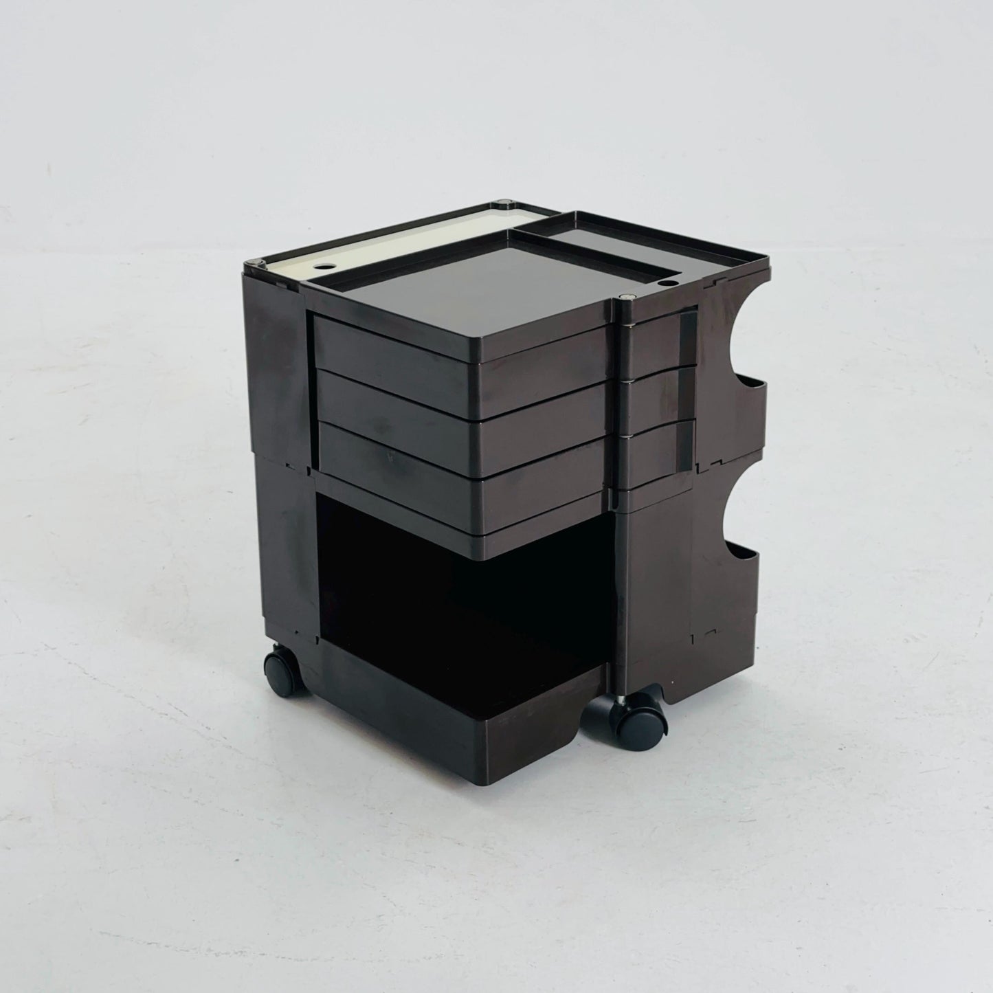 Space Age brown Boby storage trolley by Joe Colombo for Bieffeplast Italy 1970s