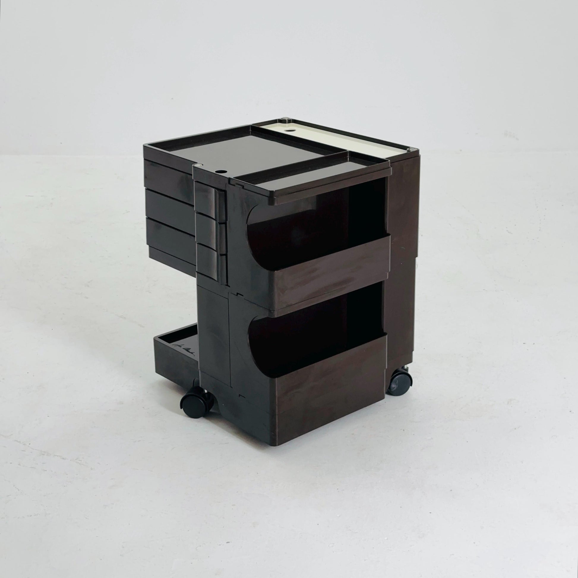 Space Age brown Boby storage trolley by Joe Colombo for Bieffeplast Italy 1970s