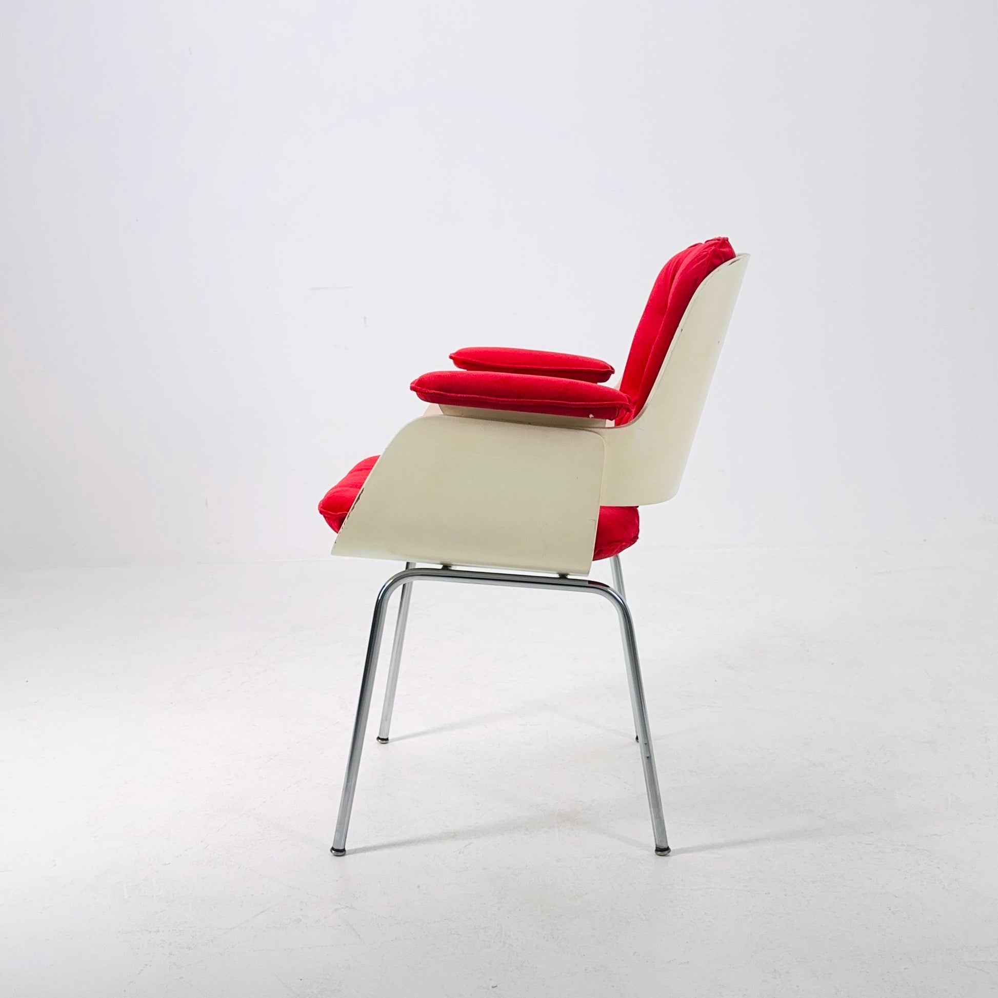 Mid century Red D48 armchairs by Hans Könecke, for Tecta Germany 1970s