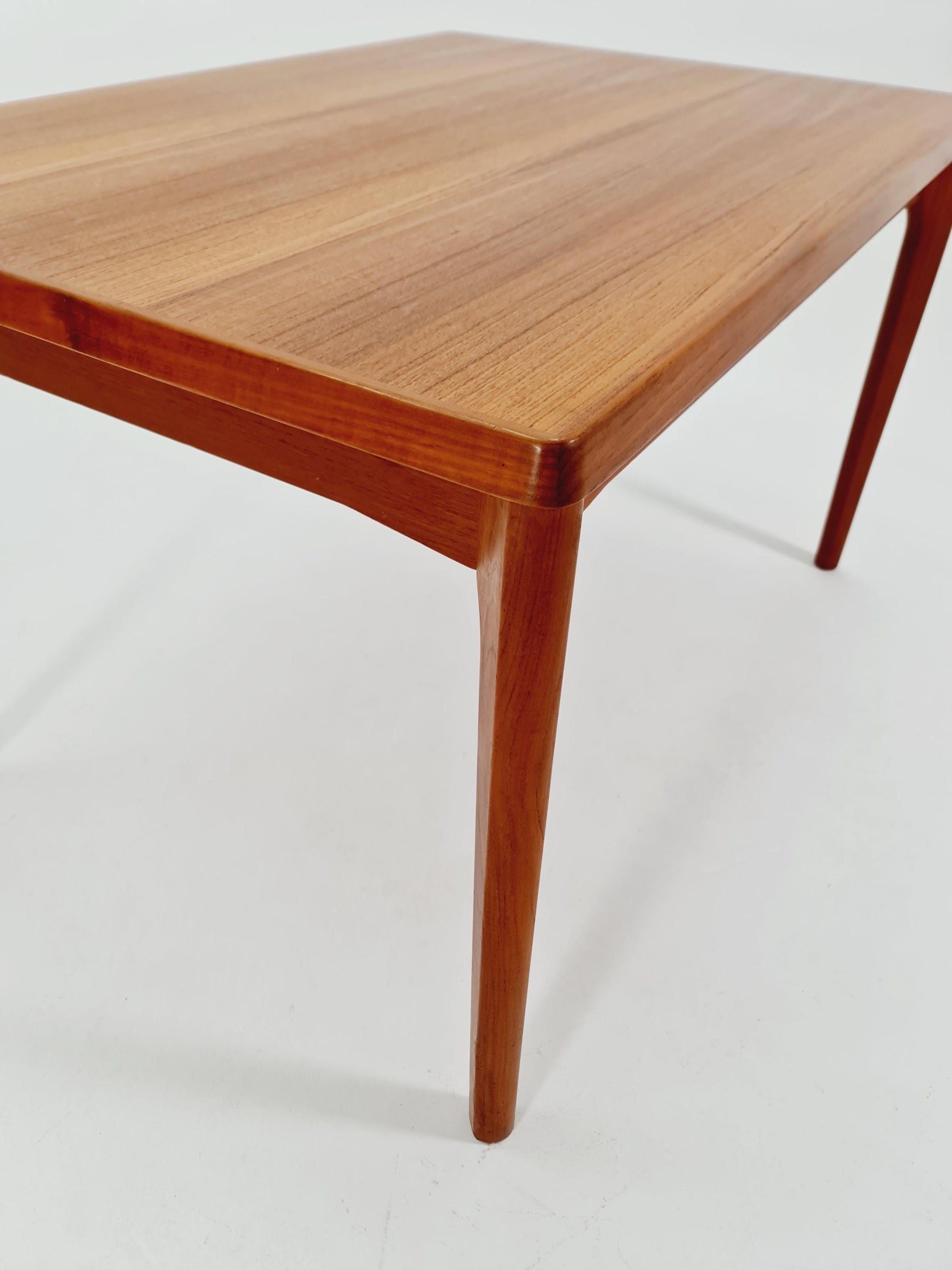Danish Henning Kjaernulf rectangular teak table with two extension leaves, Denmark 1960s