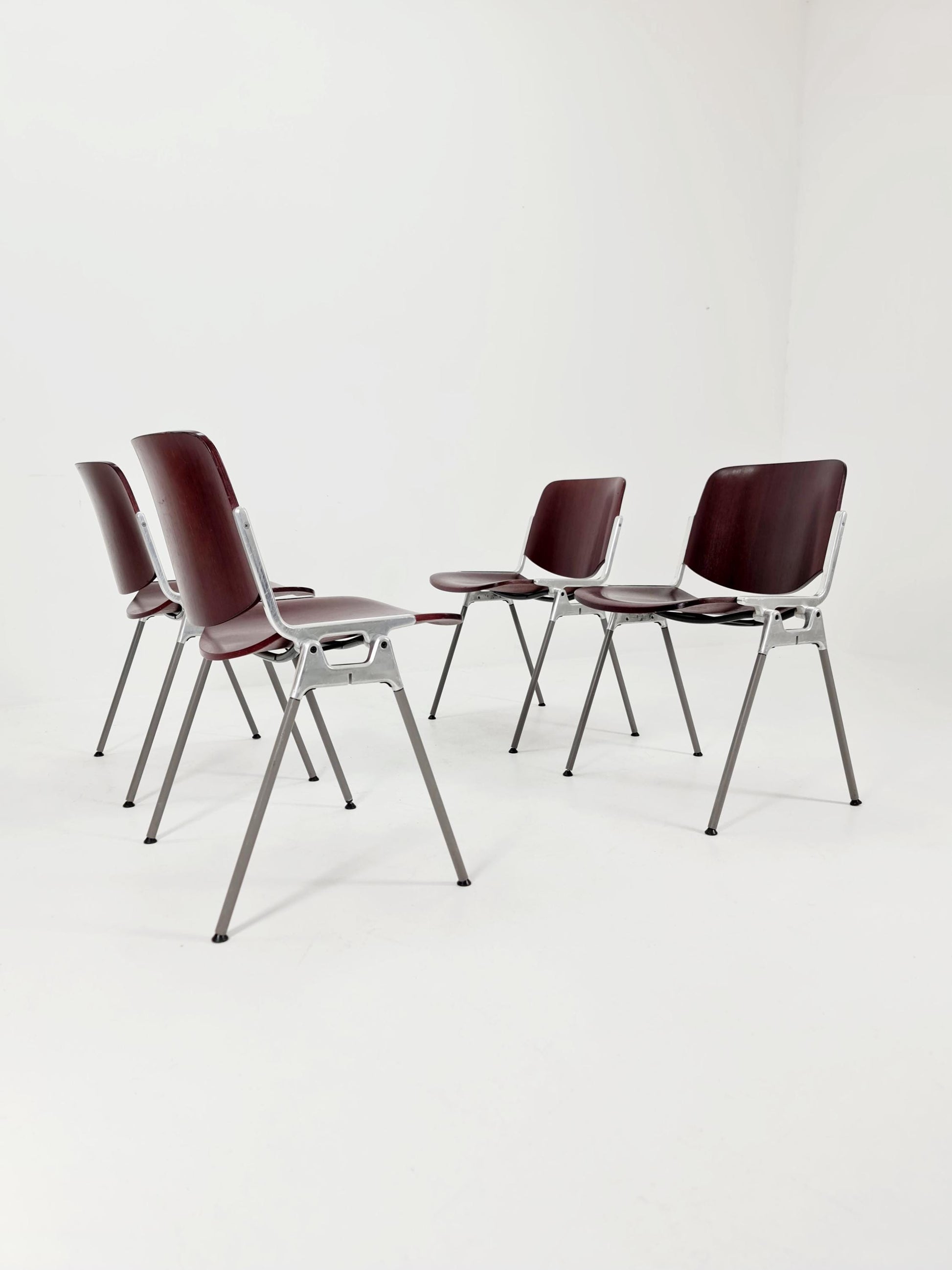 Set of 4 Italian Mid-Century Modern DSC Chairs by Giancarlo Piretti for Castelli / Anonima Castelli, 1970s