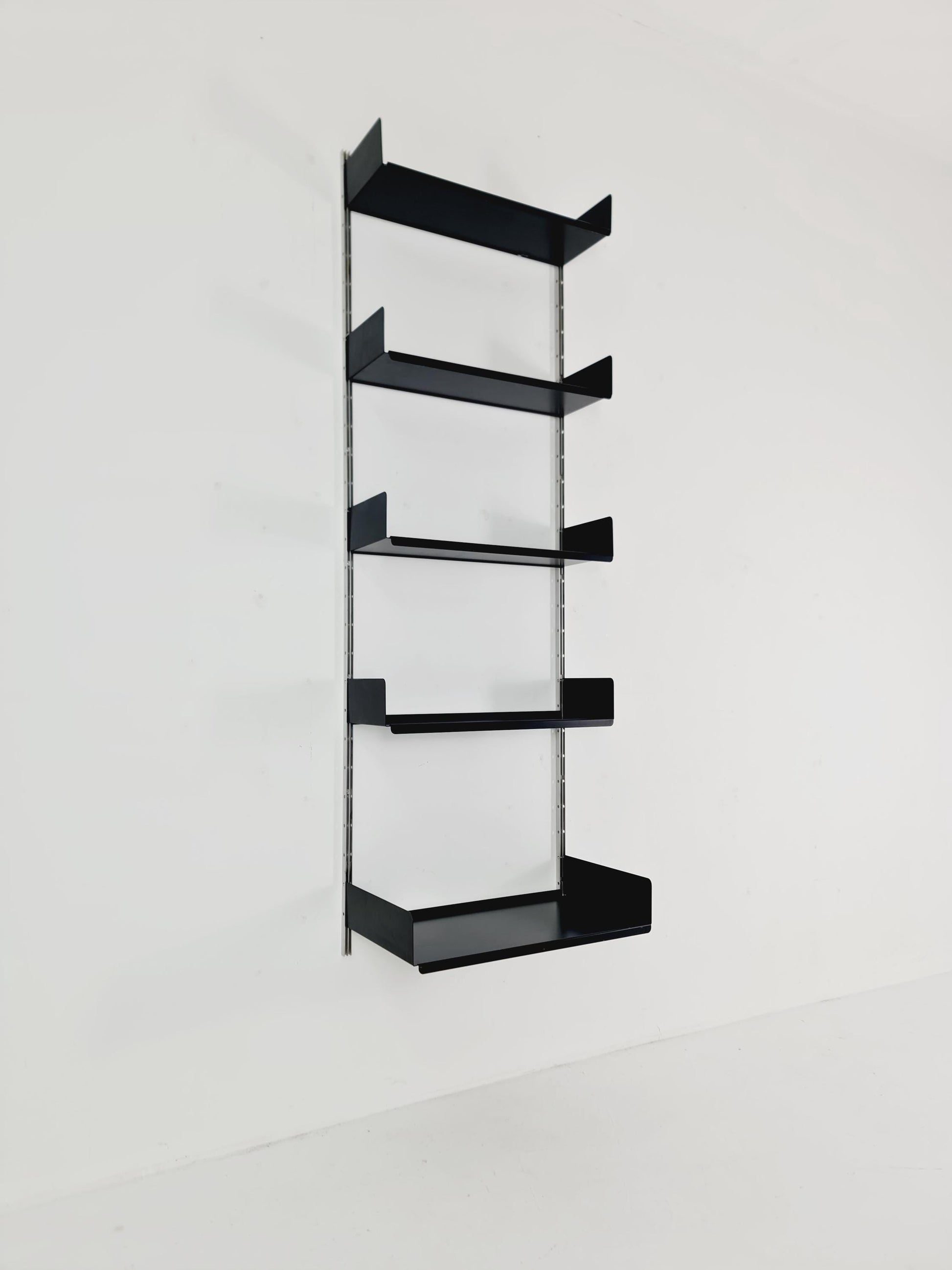 Rare Vintage shelving Unit "606", Dieter Rams for Vitsœ, 1950s