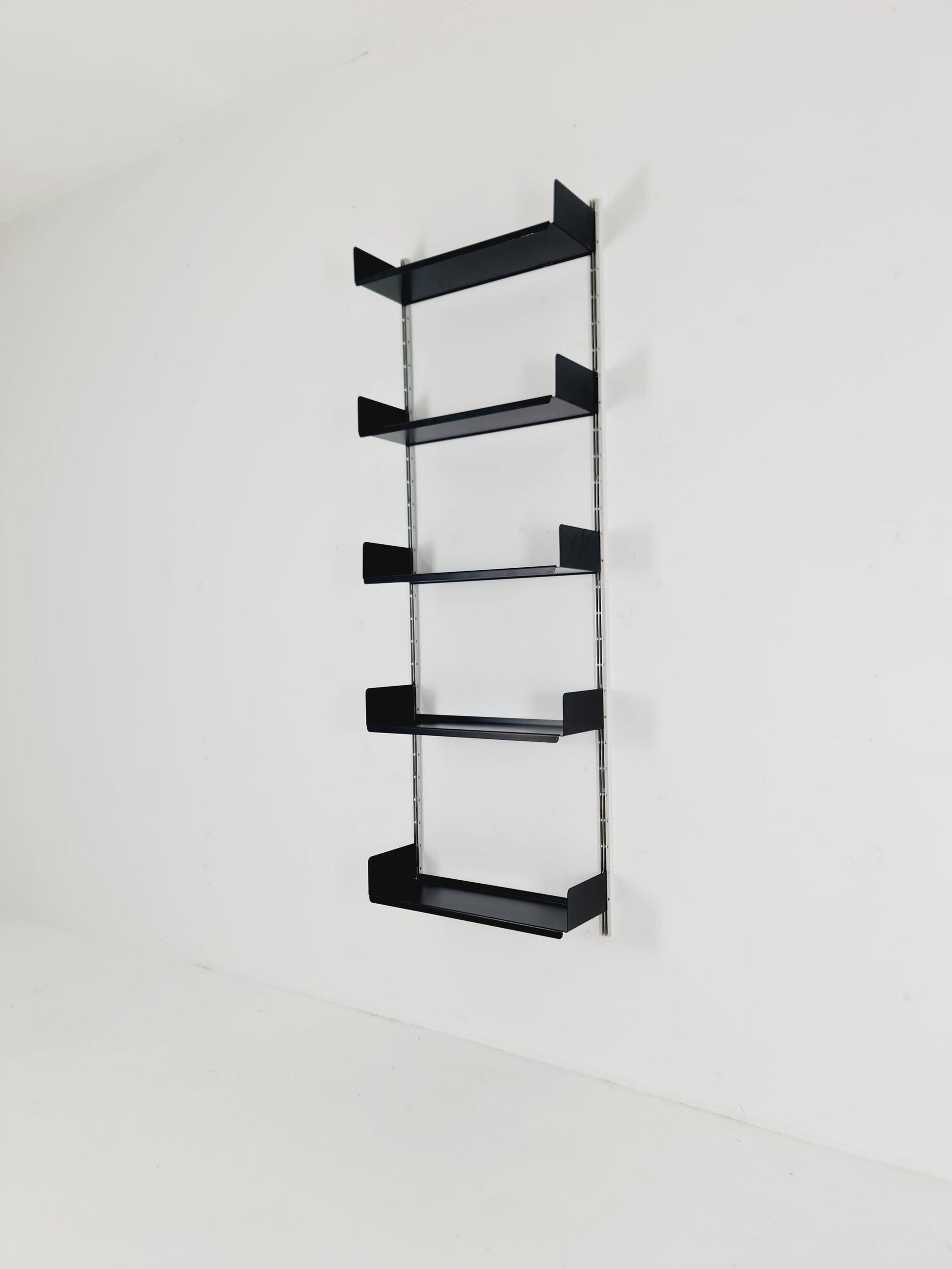 Rare Vintage shelving Unit "606", Dieter Rams for Vitsœ, 1950s