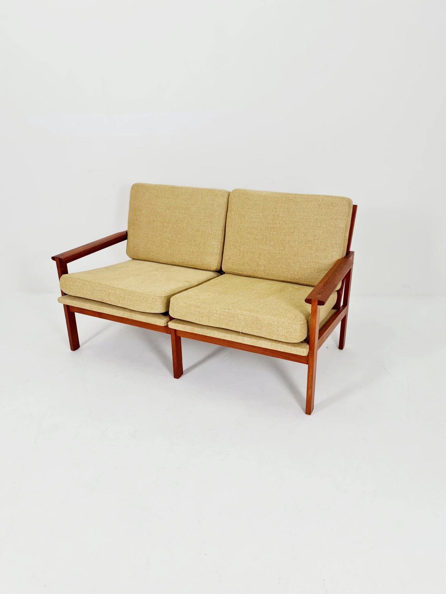 Mid century teak 2-Seater Sofa by IIIum Wikkelso for N.Eilersen , 1960s