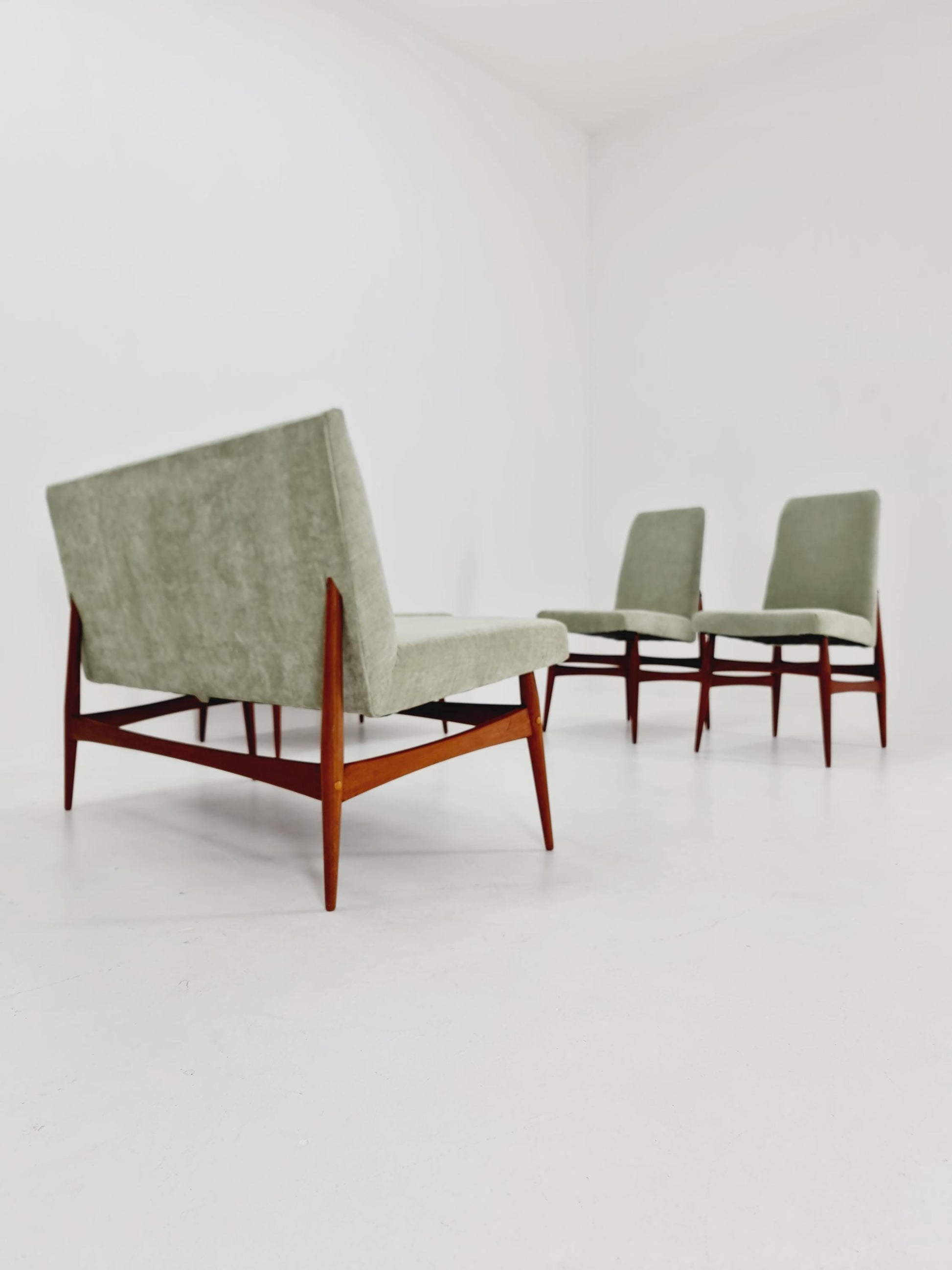 Mid-Century Modern Teak dining / Lounge Set, 1960s, Newly Upholstered, Rare Find!