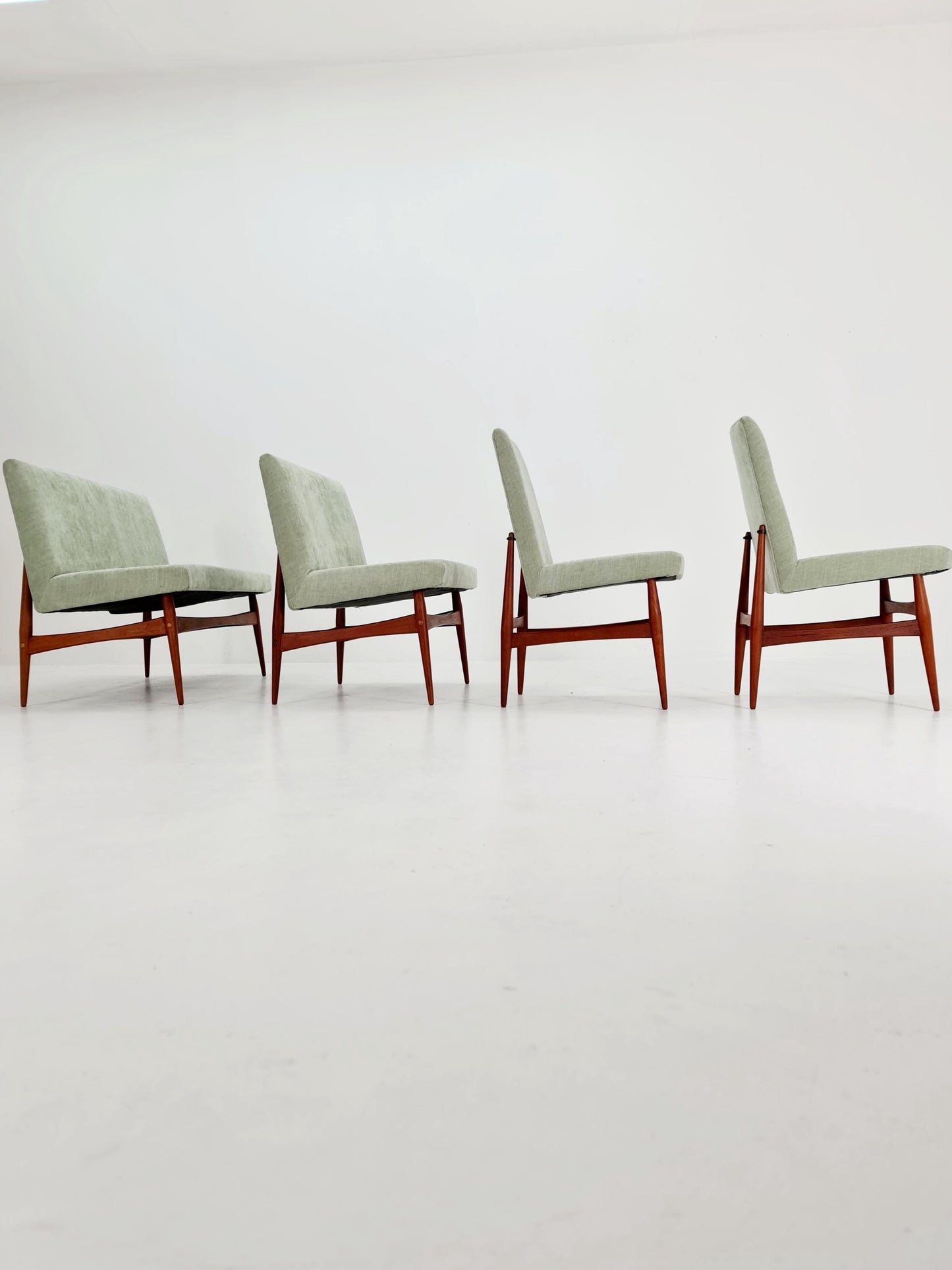 Mid-Century Modern Teak dining / Lounge Set, 1960s, Newly Upholstered, Rare Find!