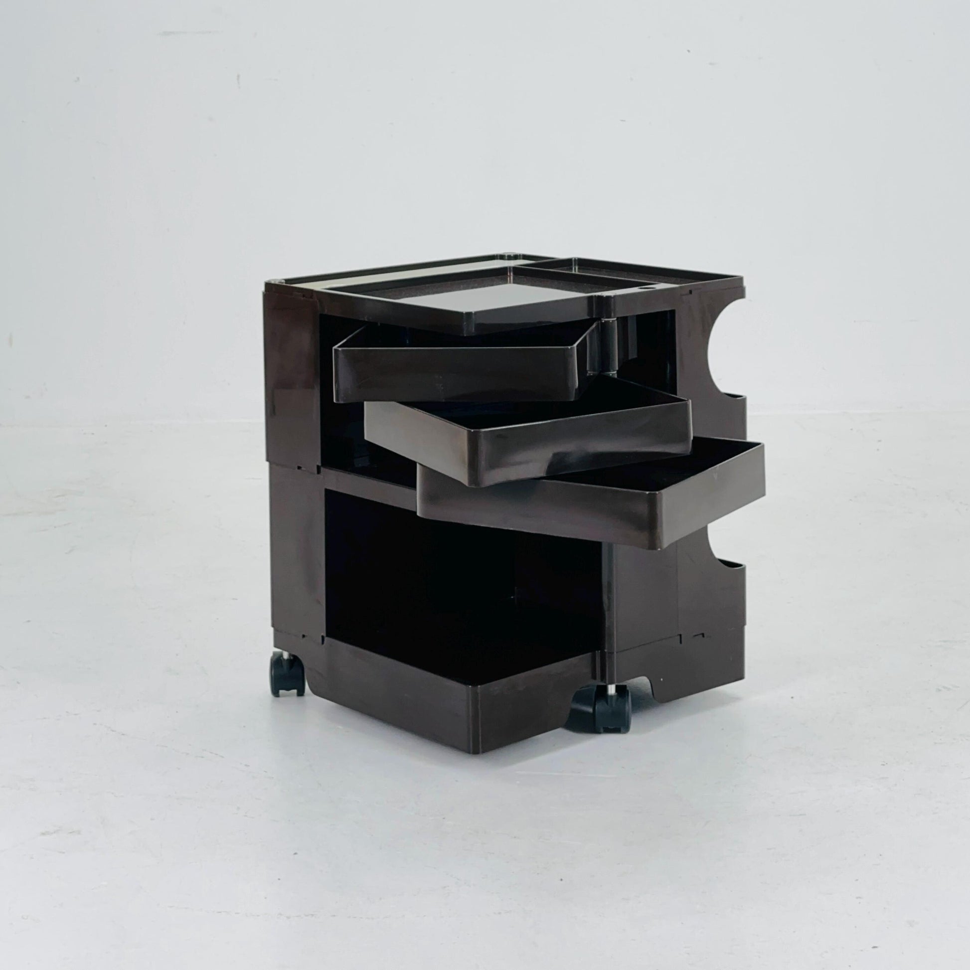 Space Age brown Boby storage trolley by Joe Colombo for Bieffeplast Italy 1970s
