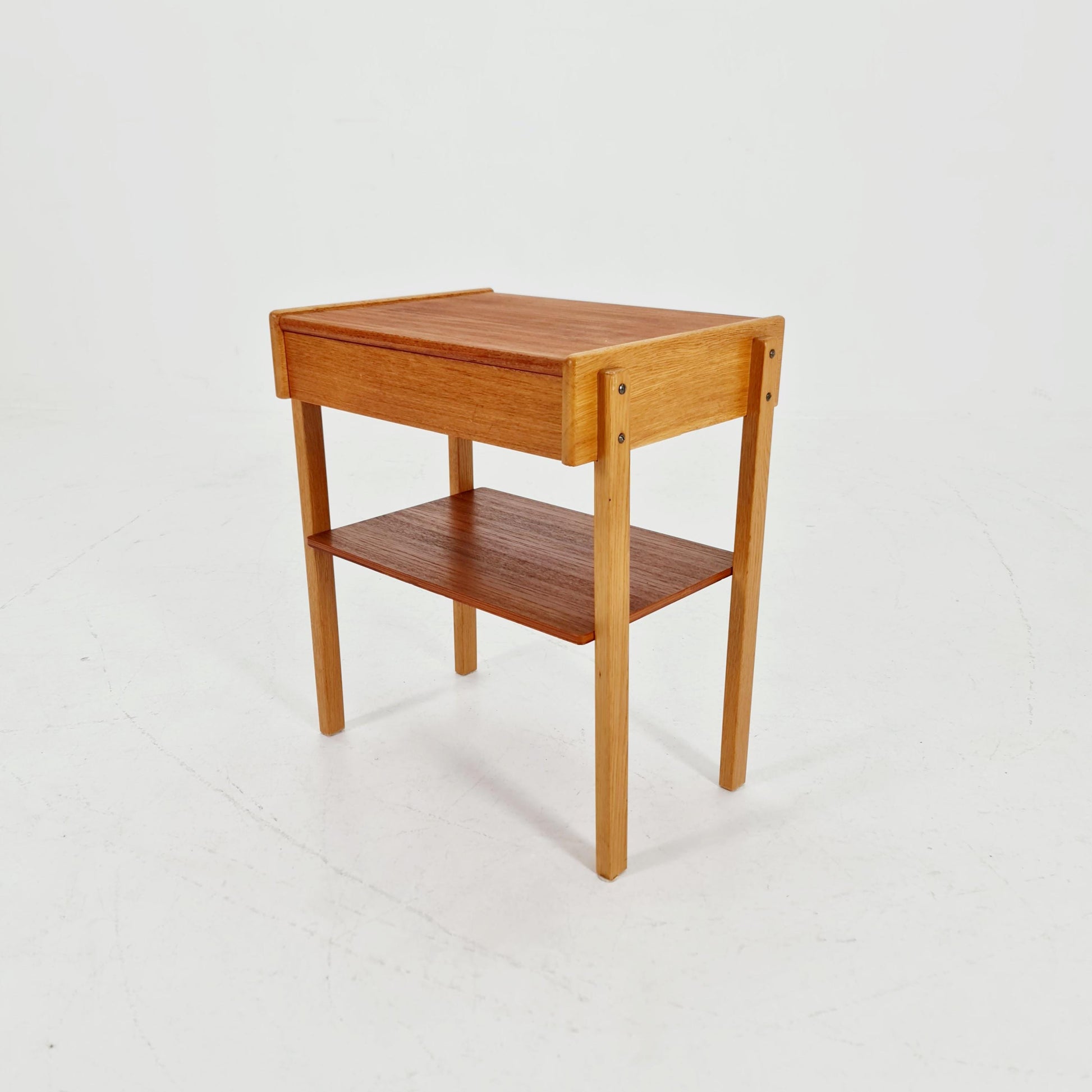 Midcentury Carlstrom & Co teak - Oak vintage side table/ bedside table/ night stand, 1960s
