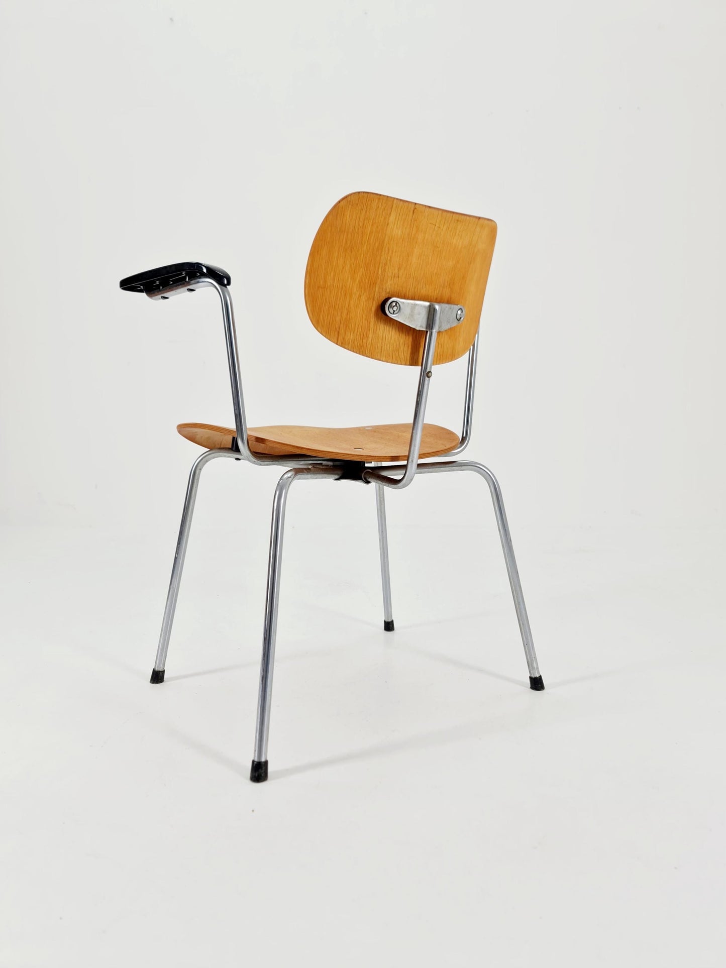 Bauhaus armchair model SE 68 by Egon Eiermann for Wilde & Spieth 1960s