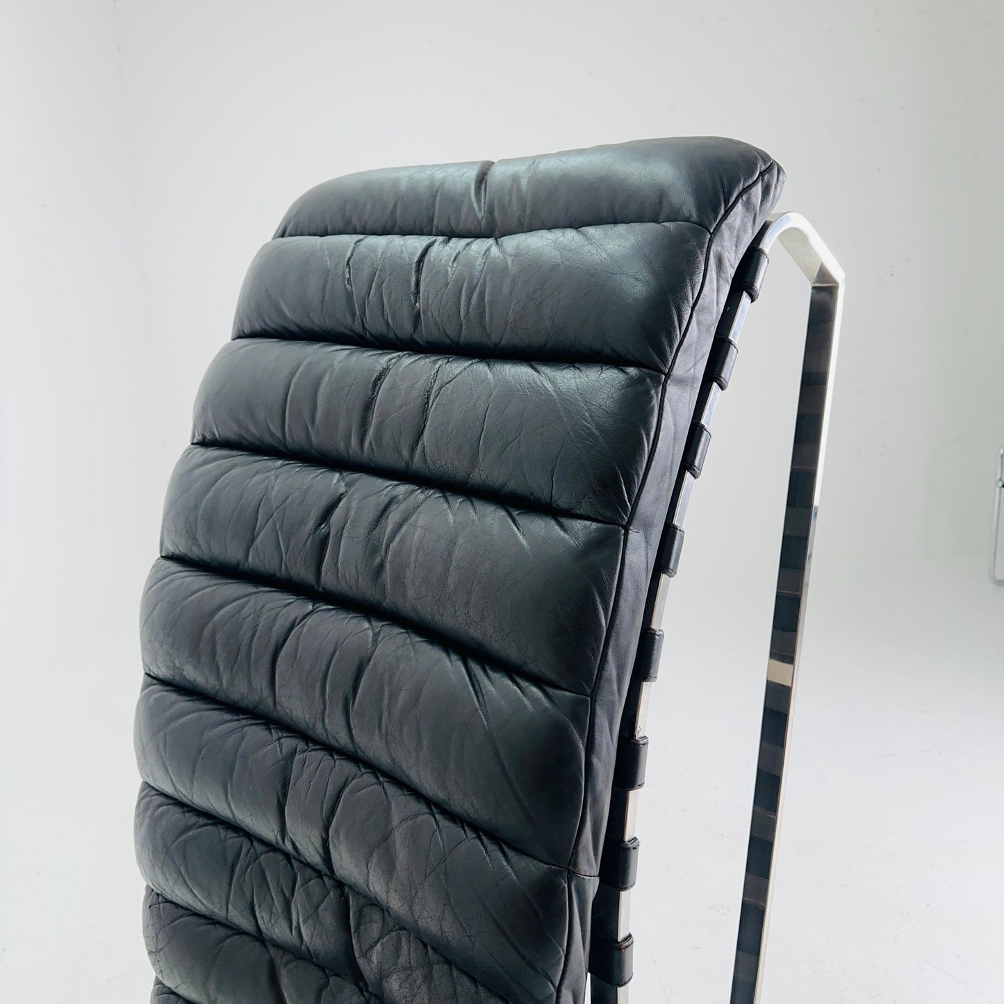 Mid Century Bauhaus style Lounge chair black leather and chrome, 1980s Italy