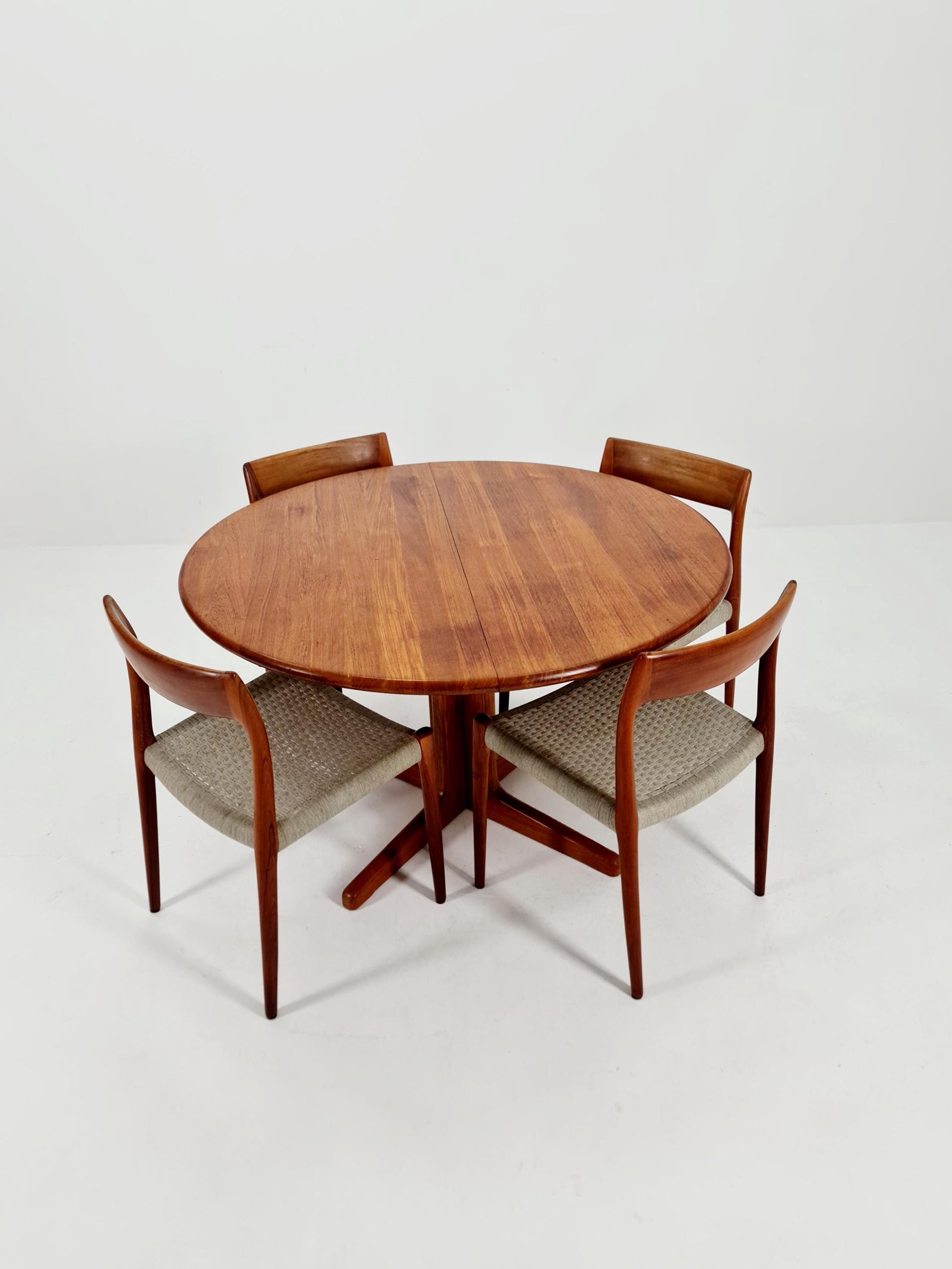 Mid Century Danish Rosewod dining chairs by Niels O.Moller,model 7 , set of 6 ,1960s