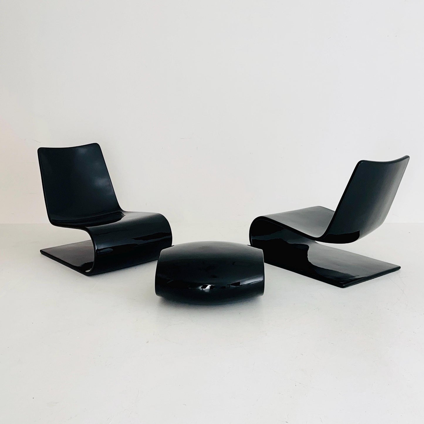 Set of 2 Chaiselongue and stool Nouvelle Vague by Christophe Pillet for Porro Italy 2000s