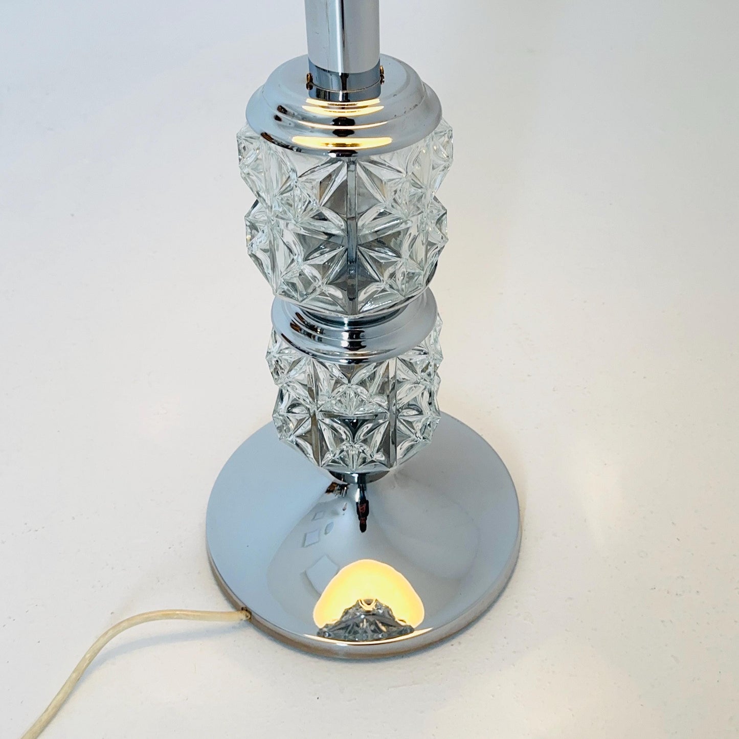 Mid-Century Italian Table Lamp, Chrome & Glass Base, 1980s
