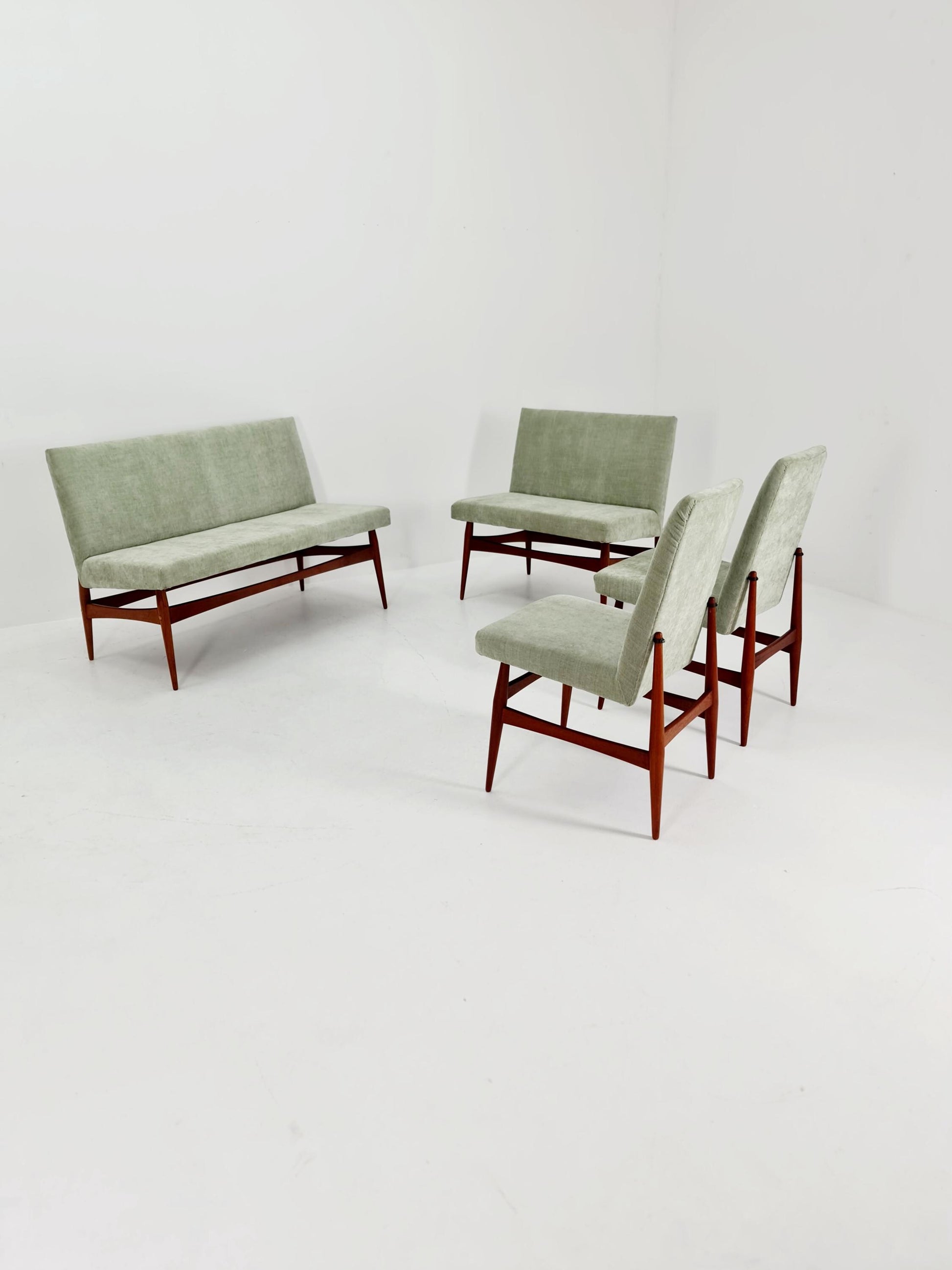 Mid-Century Modern Teak dining / Lounge Set, 1960s, Newly Upholstered, Rare Find!
