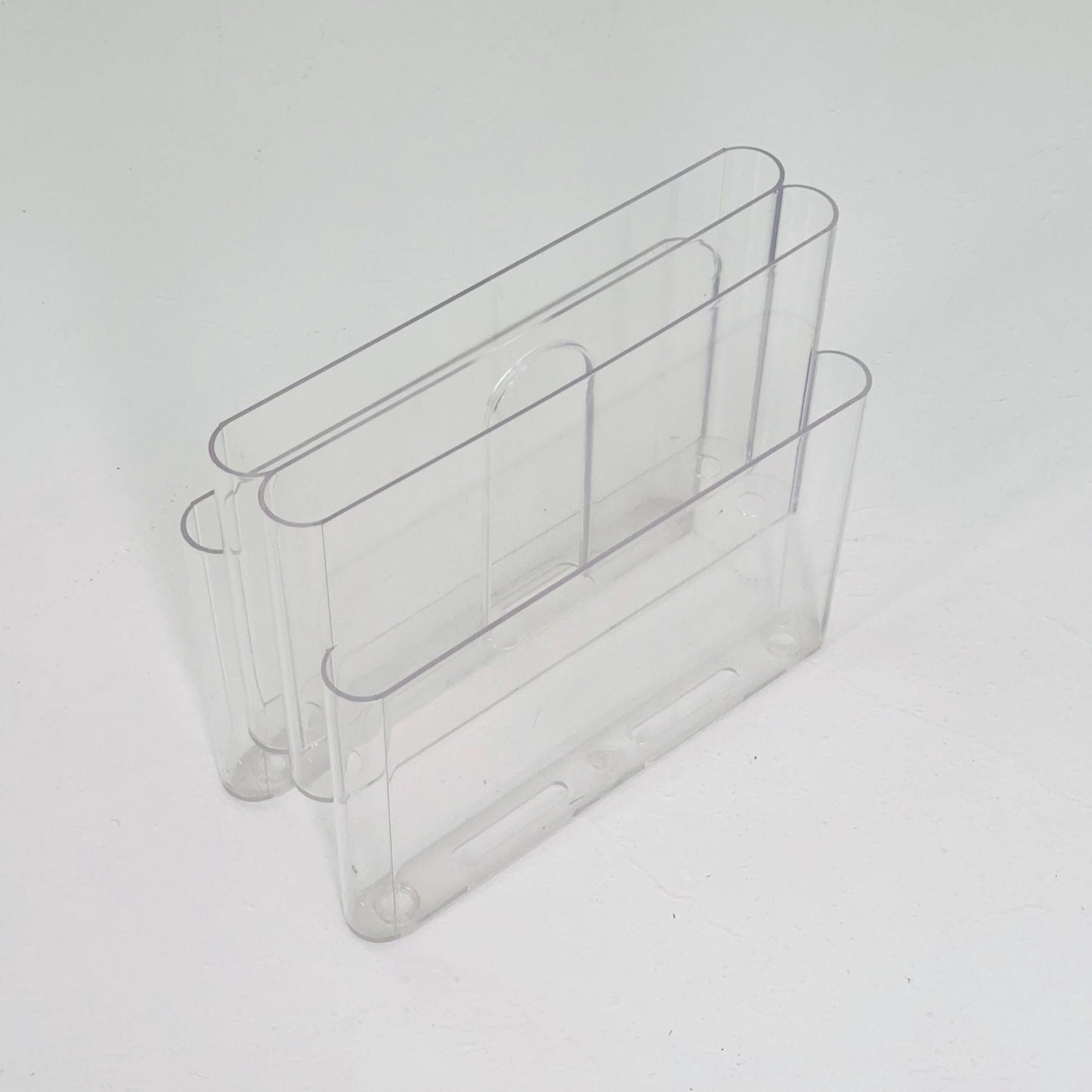 Mid-Century Modern Magazine Rack with 4 Compartments by Giotto Stoppino for Kartell, 1970s model 4676 Italy