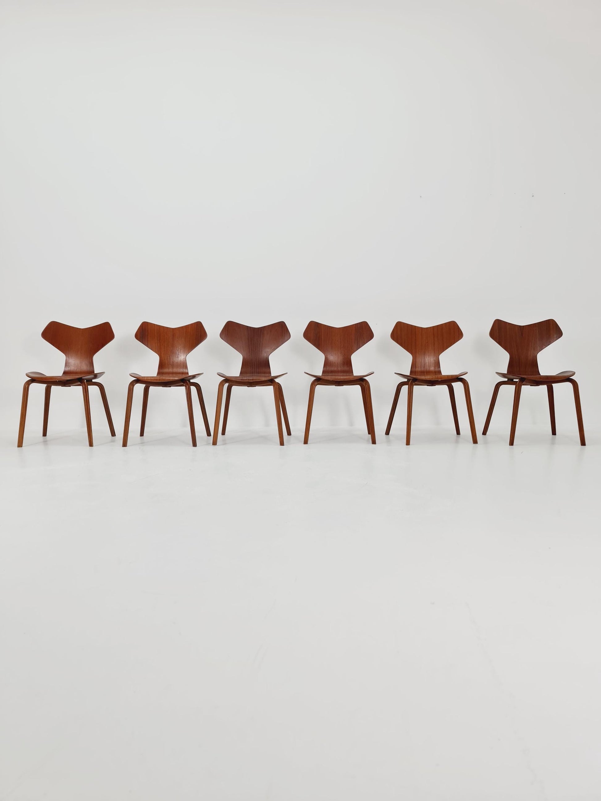 Rare Vintage Teak Dining Chairs by Arne Jacobsen for Fritz Hansen N 4130, 1950s, Set of 6
