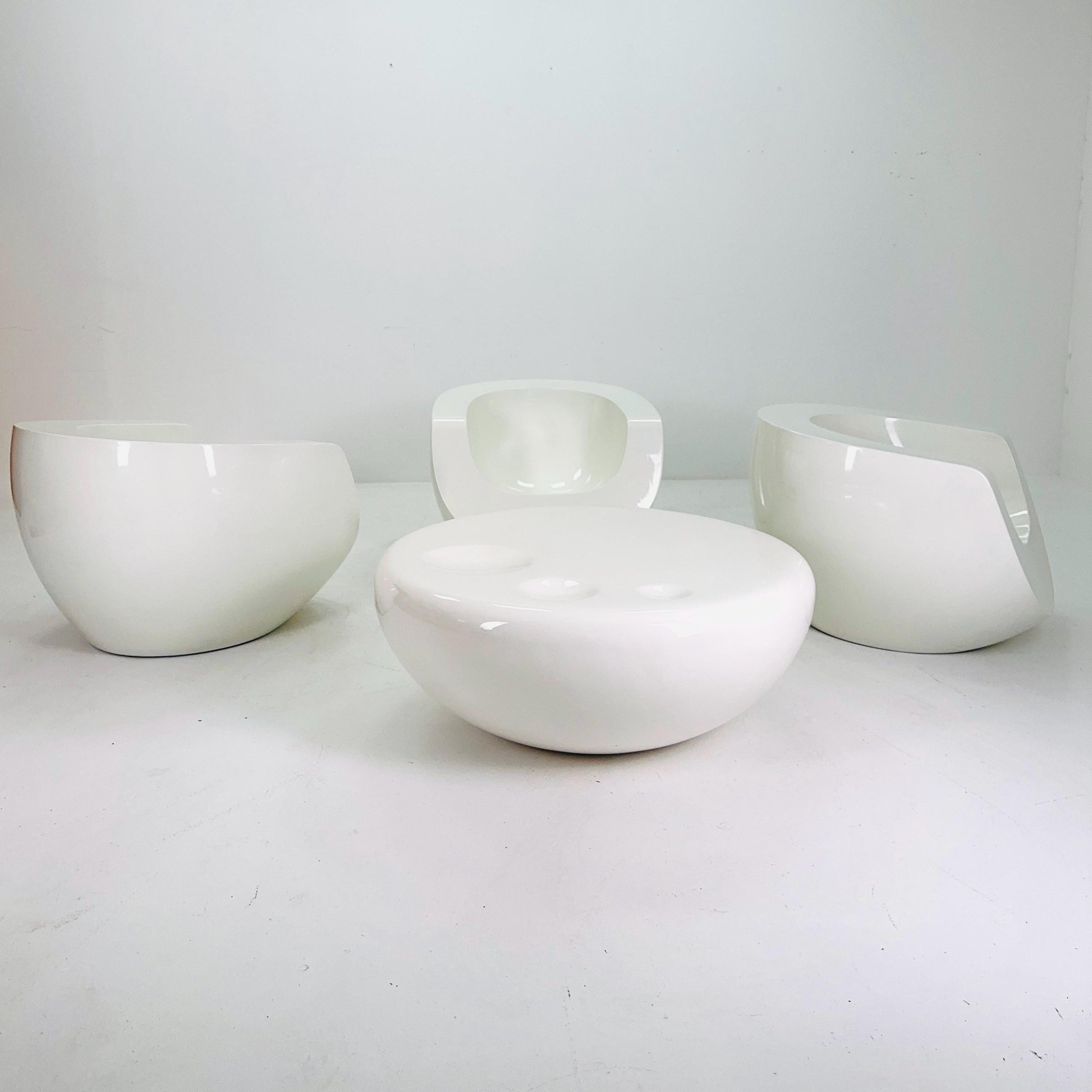 Set of 3 “Moon” Armchairs & Matching Table by Mike To for Infiniture, 1980s