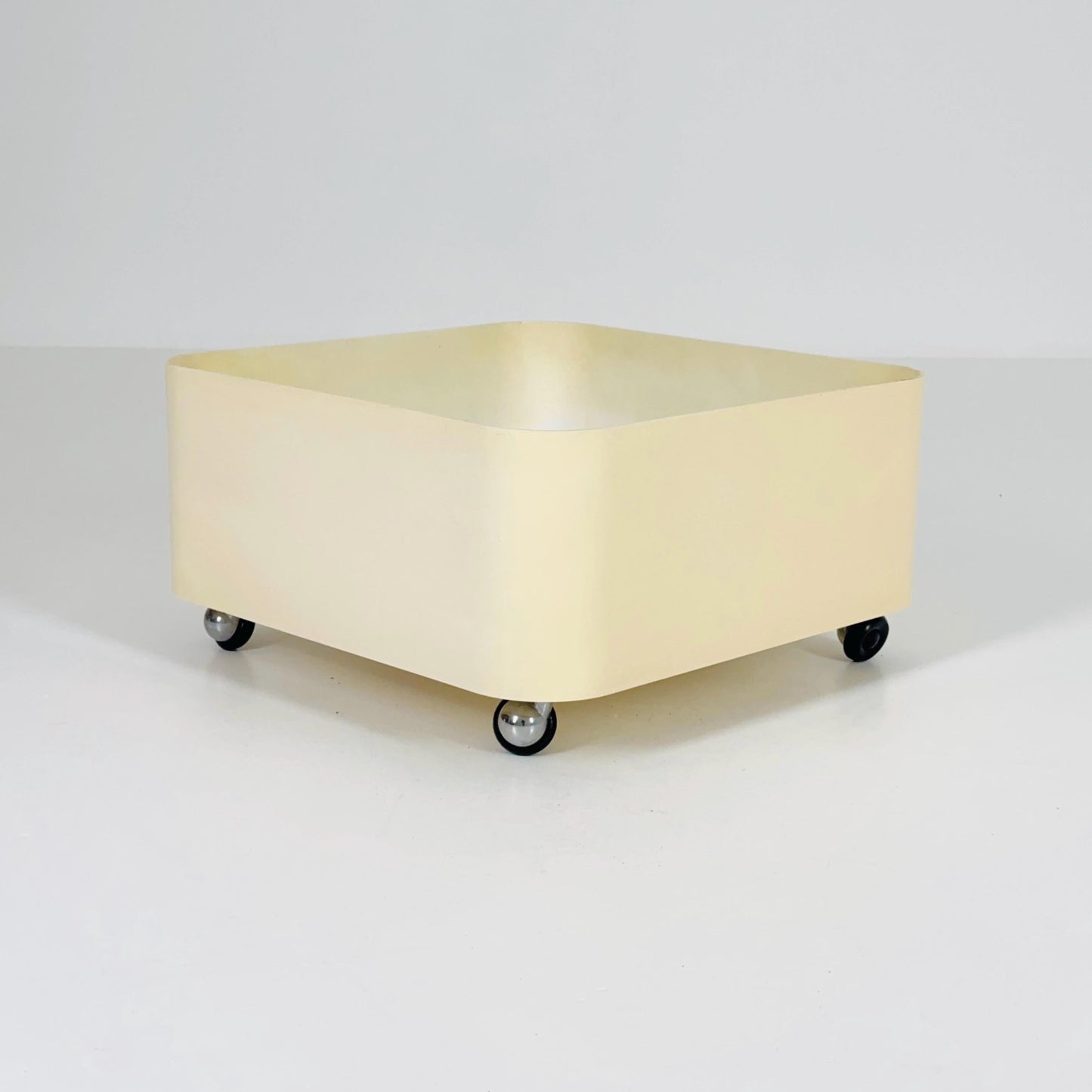 Mid century Anna Castelli Ferrieri Roll Container for Kartell, No. 4682 – Vintage Cream Beige 1970s