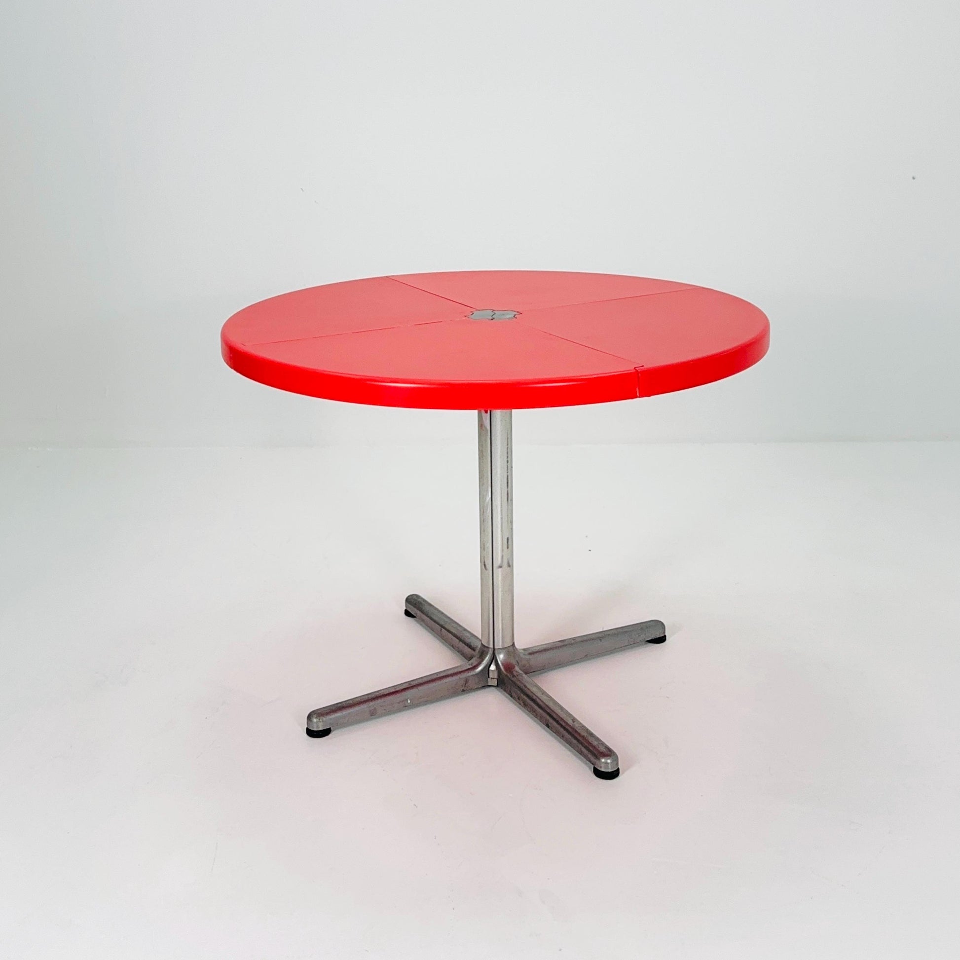 Mid century Italian Plano Folding Red Table by Giancarlo Piretti, 1970s
