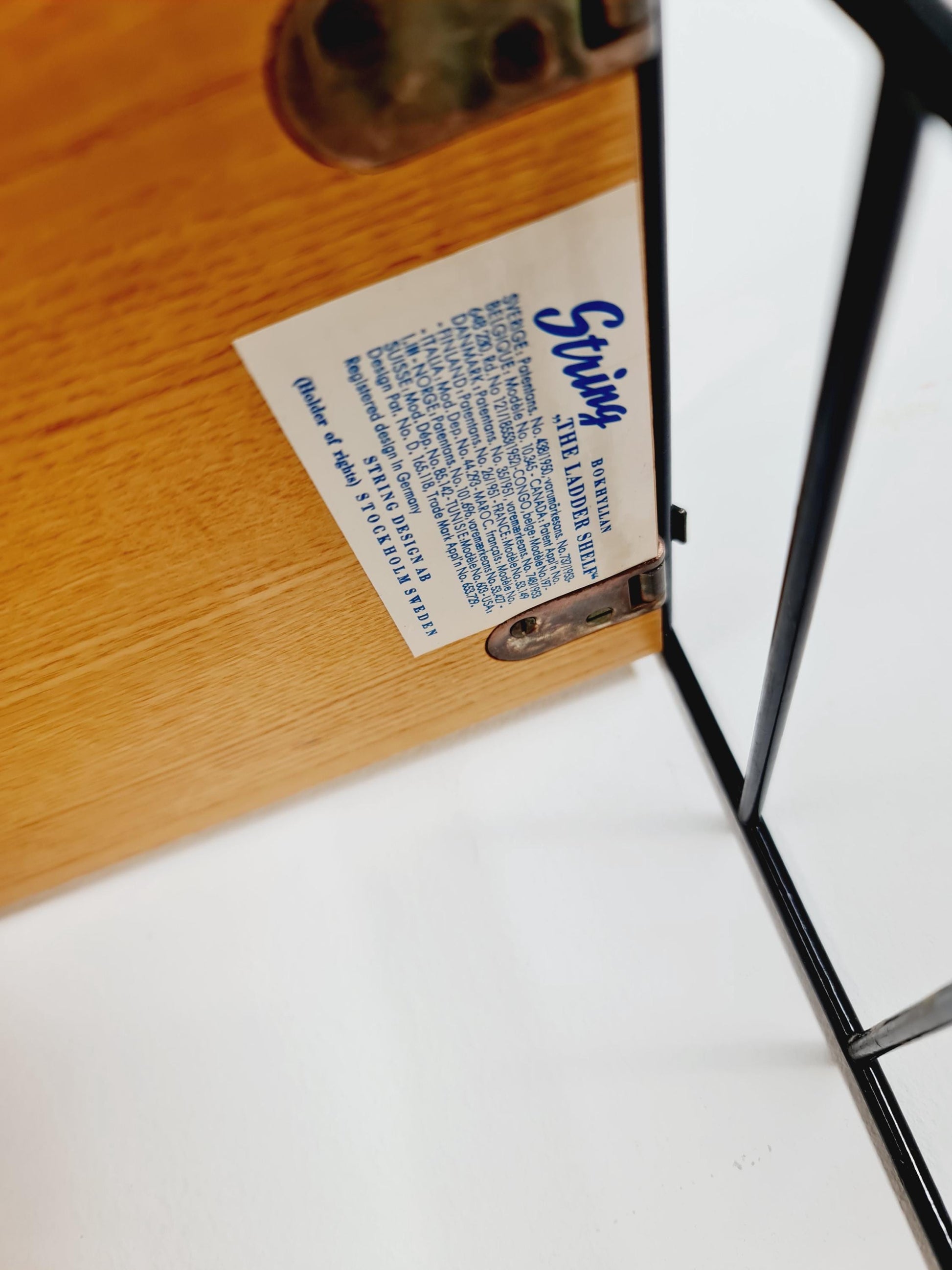 Original MCM Ash shelving system - consists of Black lacquered metal ladders, from string Stockholm 1960s