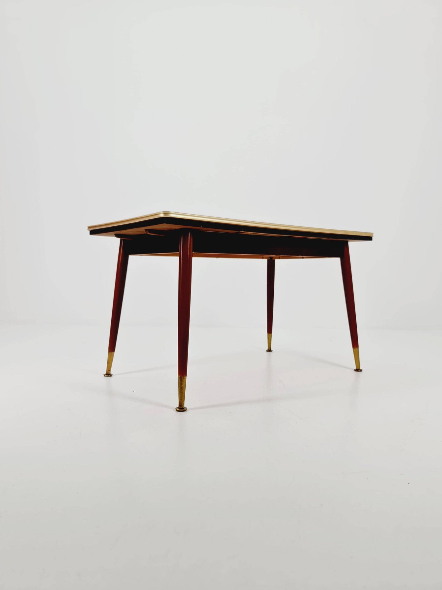 coffe table vintage table & extendable from the 50s