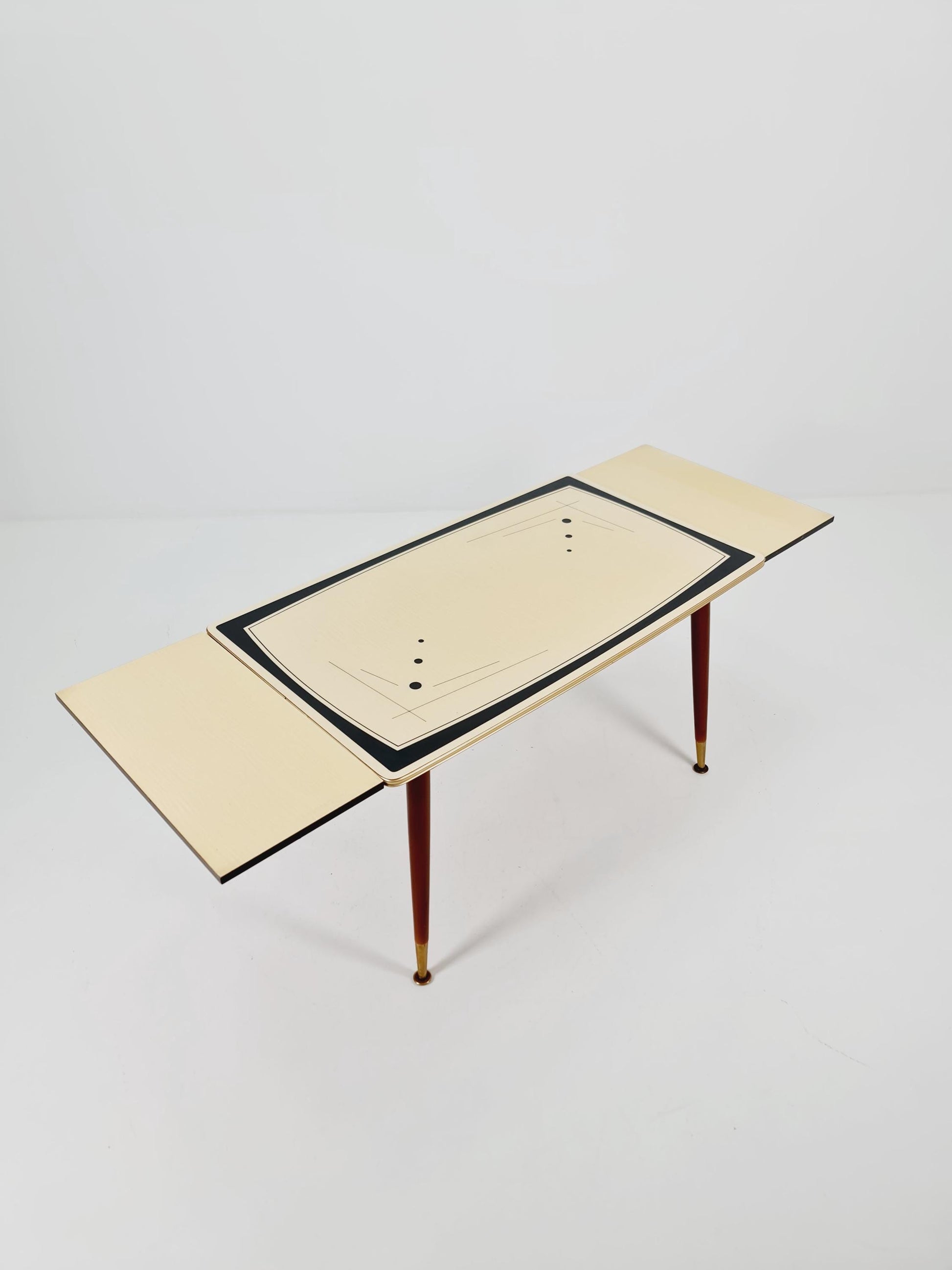 coffe table vintage table & extendable from the 50s