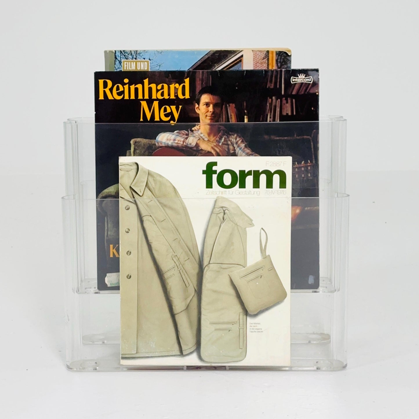 Mid-Century Modern Magazine Rack with 4 Compartments by Giotto Stoppino for Kartell, 1970s model 4676 Italy