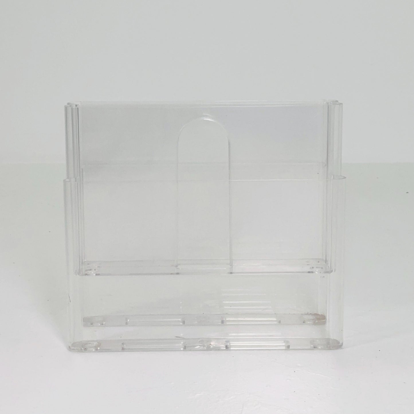 Mid-Century Modern Magazine Rack with 4 Compartments by Giotto Stoppino for Kartell, 1970s model 4676 Italy