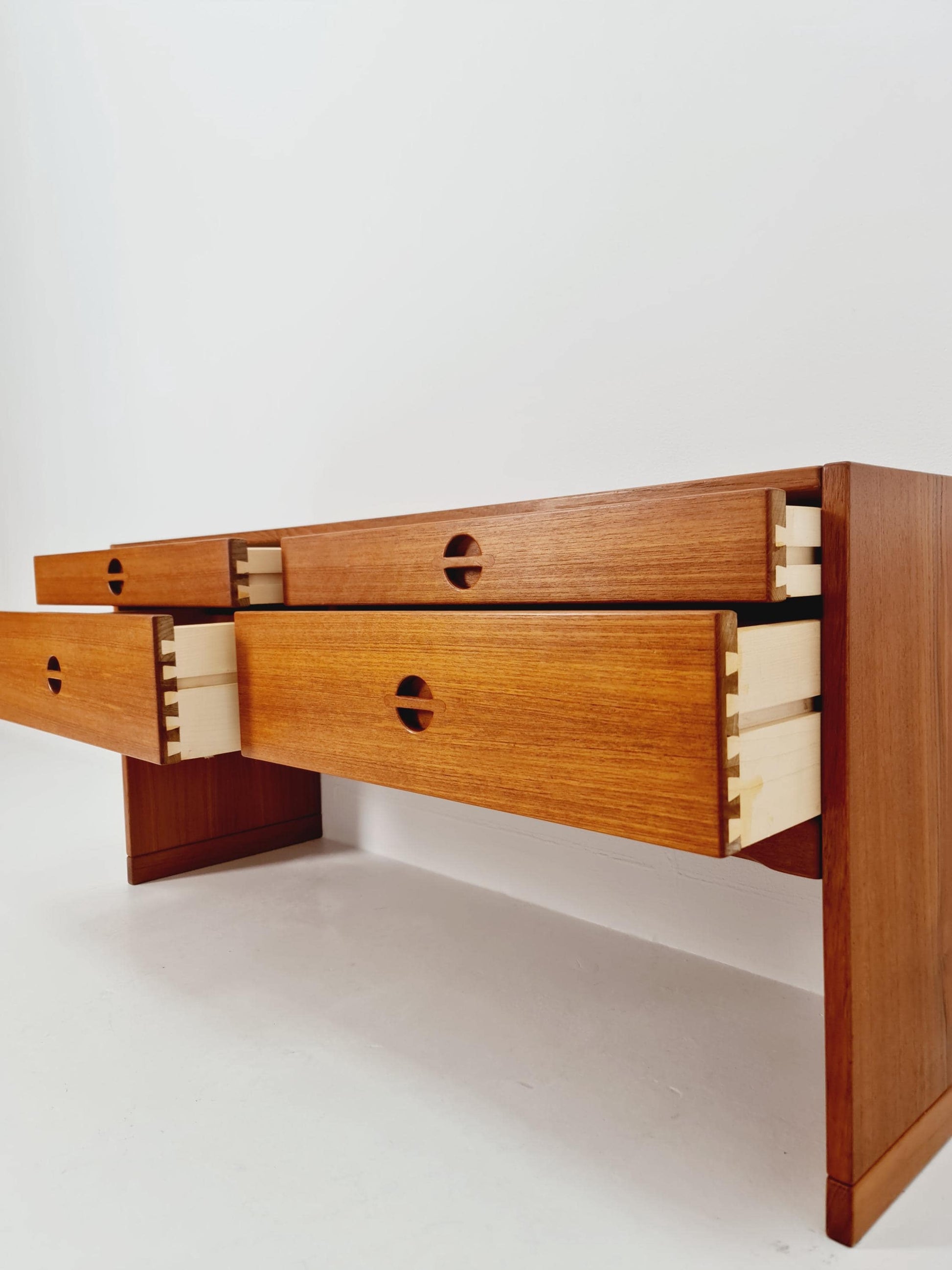 Mid century Danish solid Teak Sideboard by Aksel Kjersgaard N 604 , 1960s