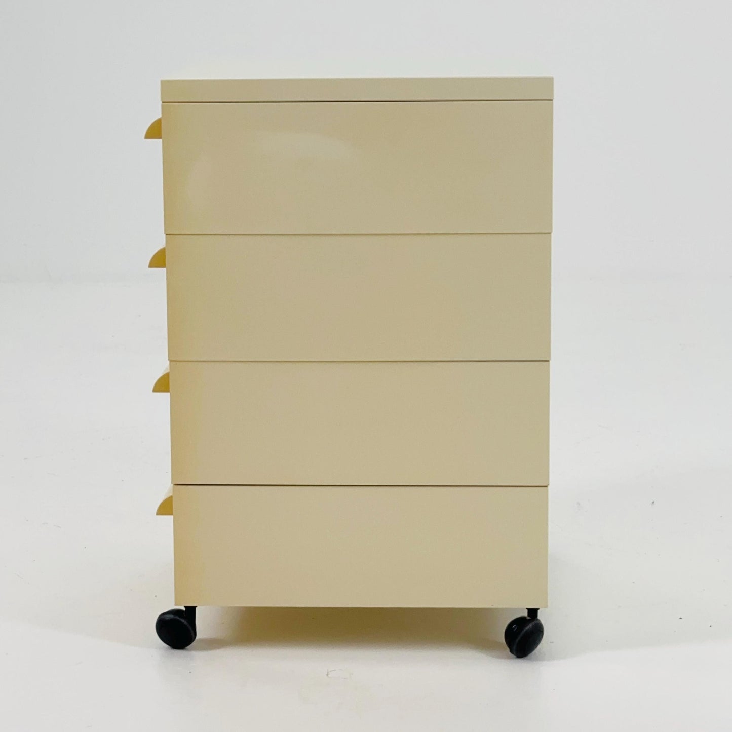 Space age Chest of drawers on wheels model 4601 by Simon Fussell for Kartell, Italy 1970s
