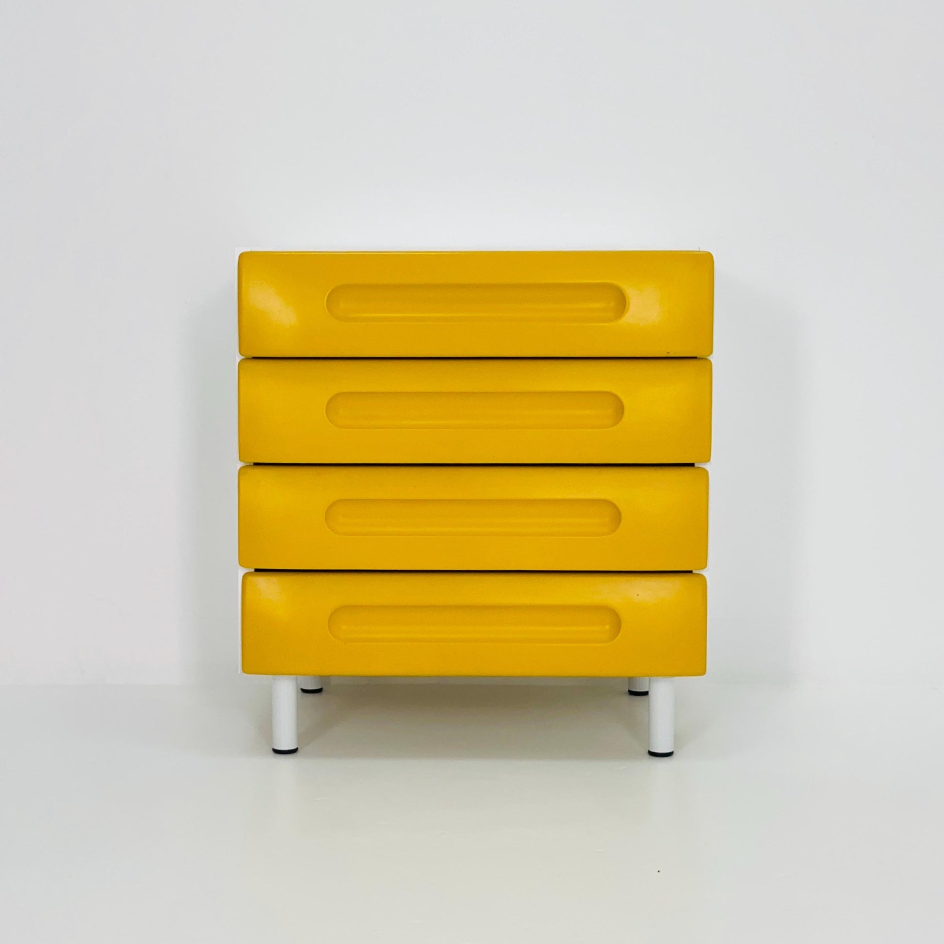 Space Age Vintage Gwinner Deutschland Cabinet, – Retro Yellow & White Chest of Drawers Germany 1970s