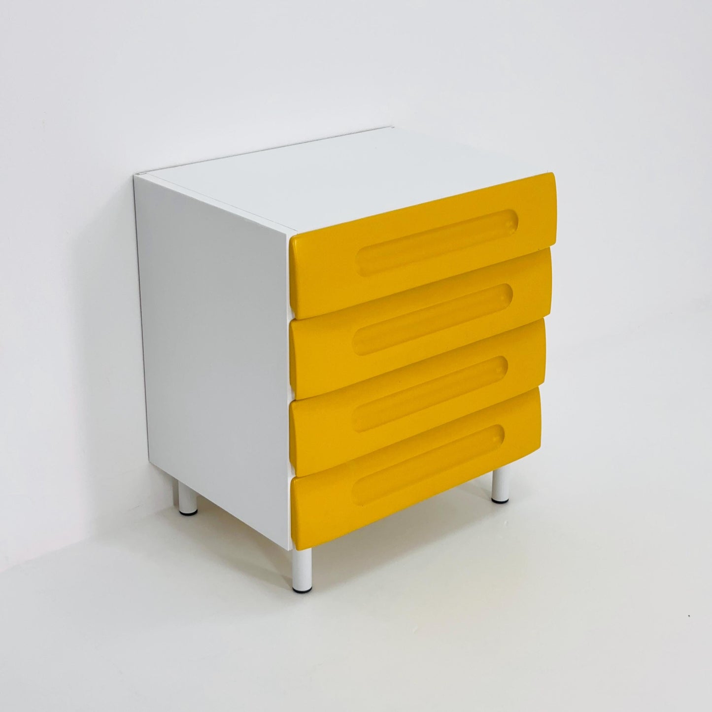 Space Age Vintage Gwinner Deutschland Cabinet, – Retro Yellow & White Chest of Drawers Germany 1970s