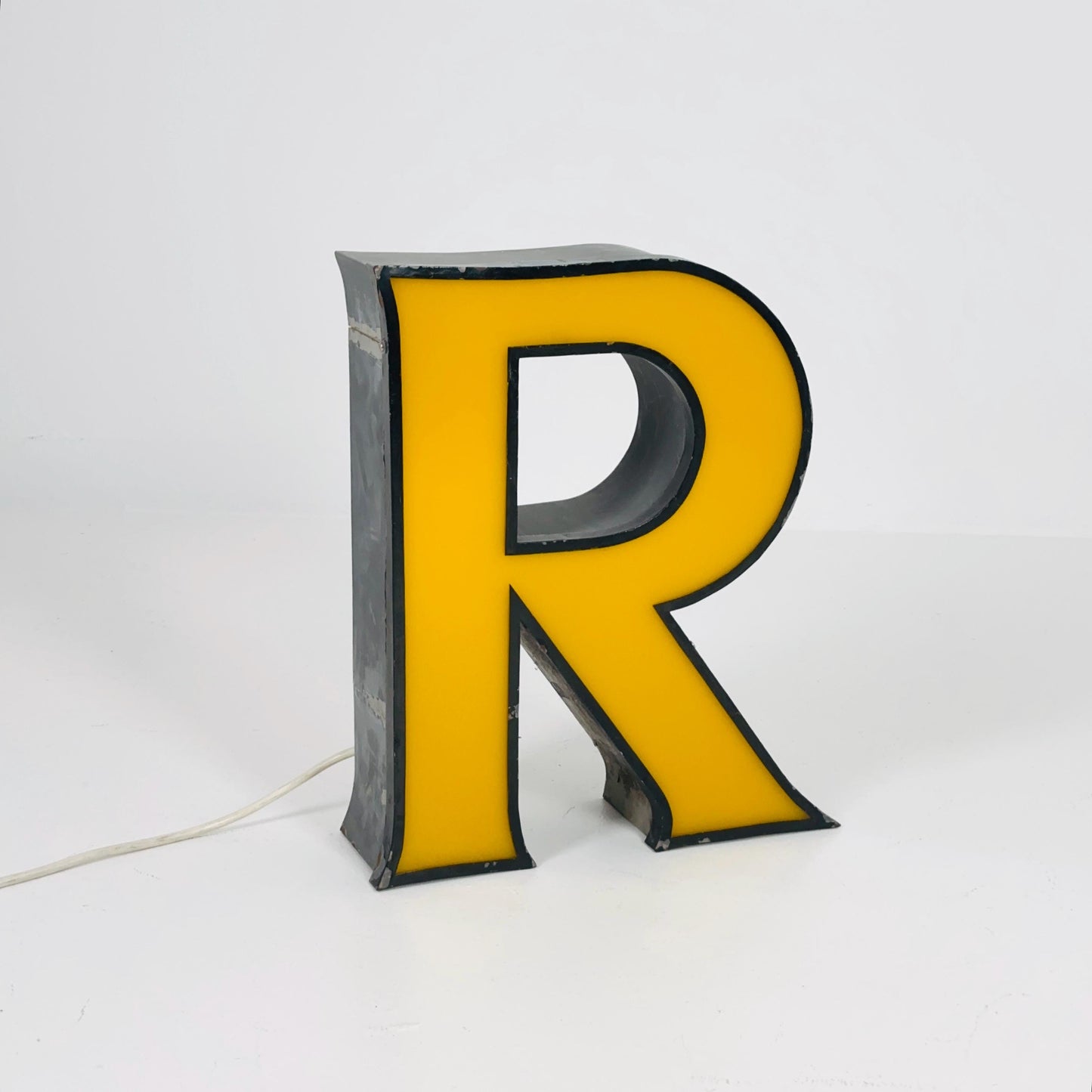 Mid century Large Illuminated Letter “R” – Yellow Plexiglass & Metal Sign Germany 1980s