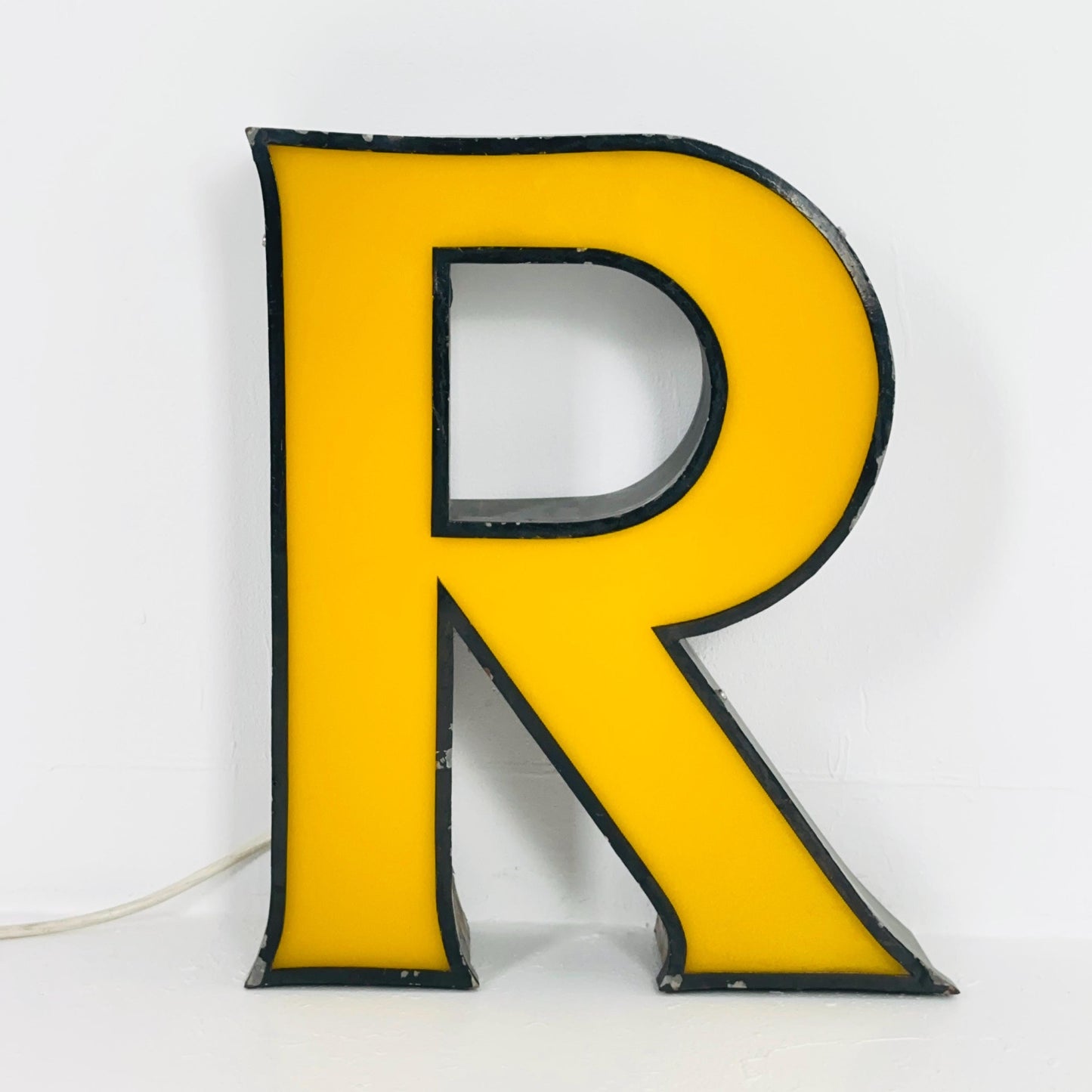 Mid century Large Illuminated Letter “R” – Yellow Plexiglass & Metal Sign Germany 1980s